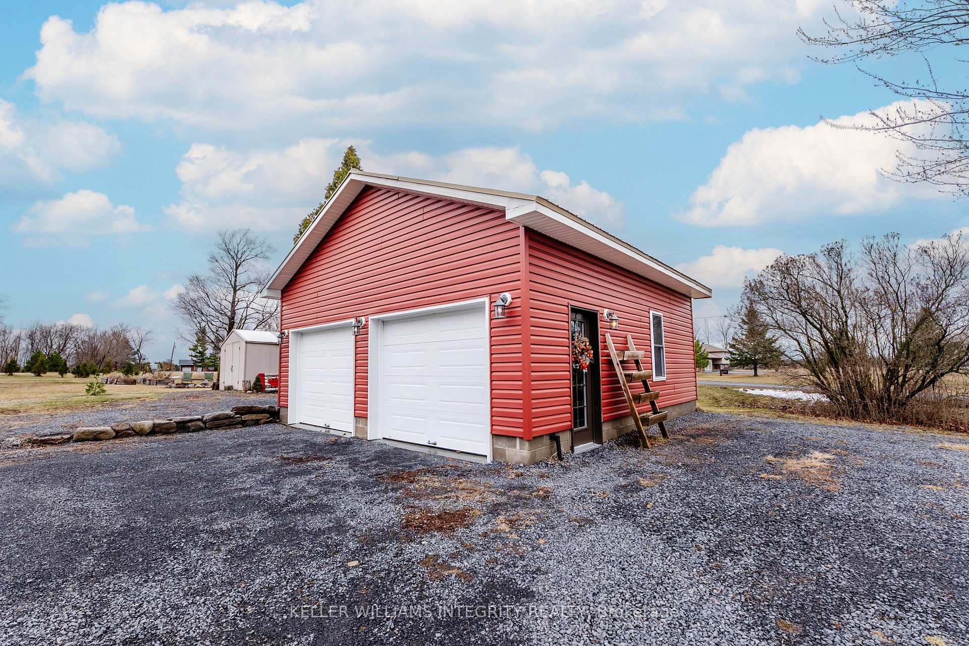 Photo 4 of 18351 Glen Road, South Glengarry, South Glengarry (Charlottenburgh) Twp — HOMEH