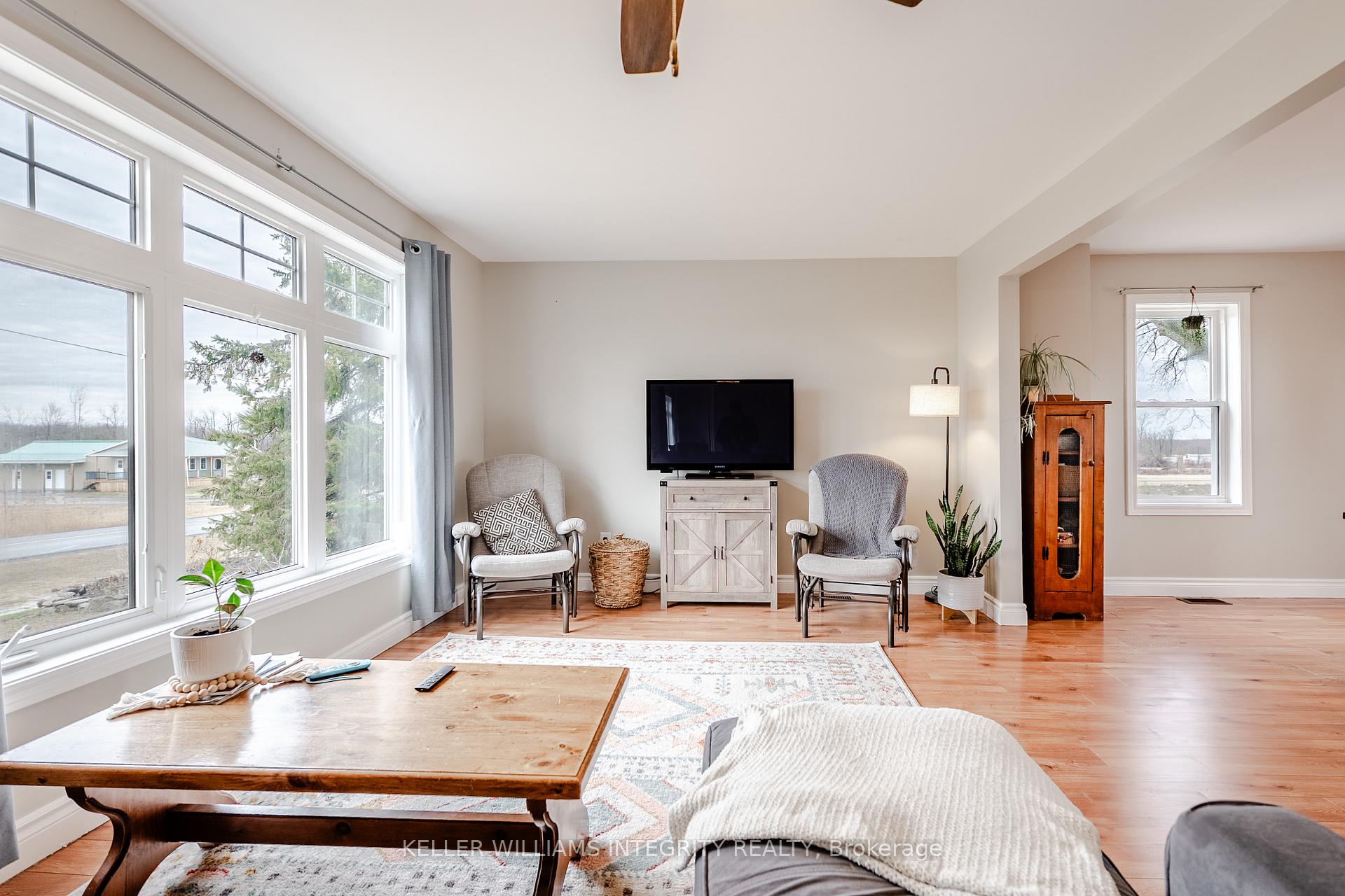 Photo 6 of 18351 Glen Road, South Glengarry, South Glengarry (Charlottenburgh) Twp — HOMEH