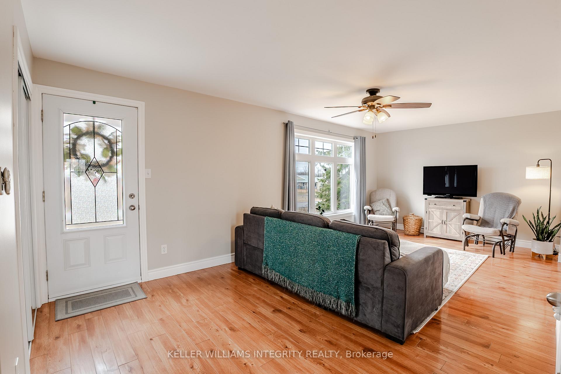 Photo 7 of 18351 Glen Road, South Glengarry, South Glengarry (Charlottenburgh) Twp — HOMEH