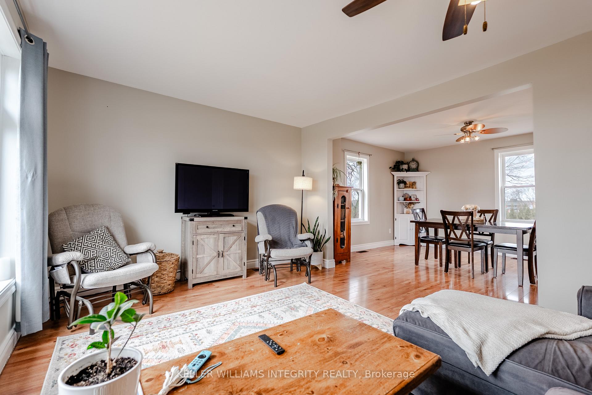Photo 8 of 18351 Glen Road, South Glengarry, South Glengarry (Charlottenburgh) Twp — HOMEH