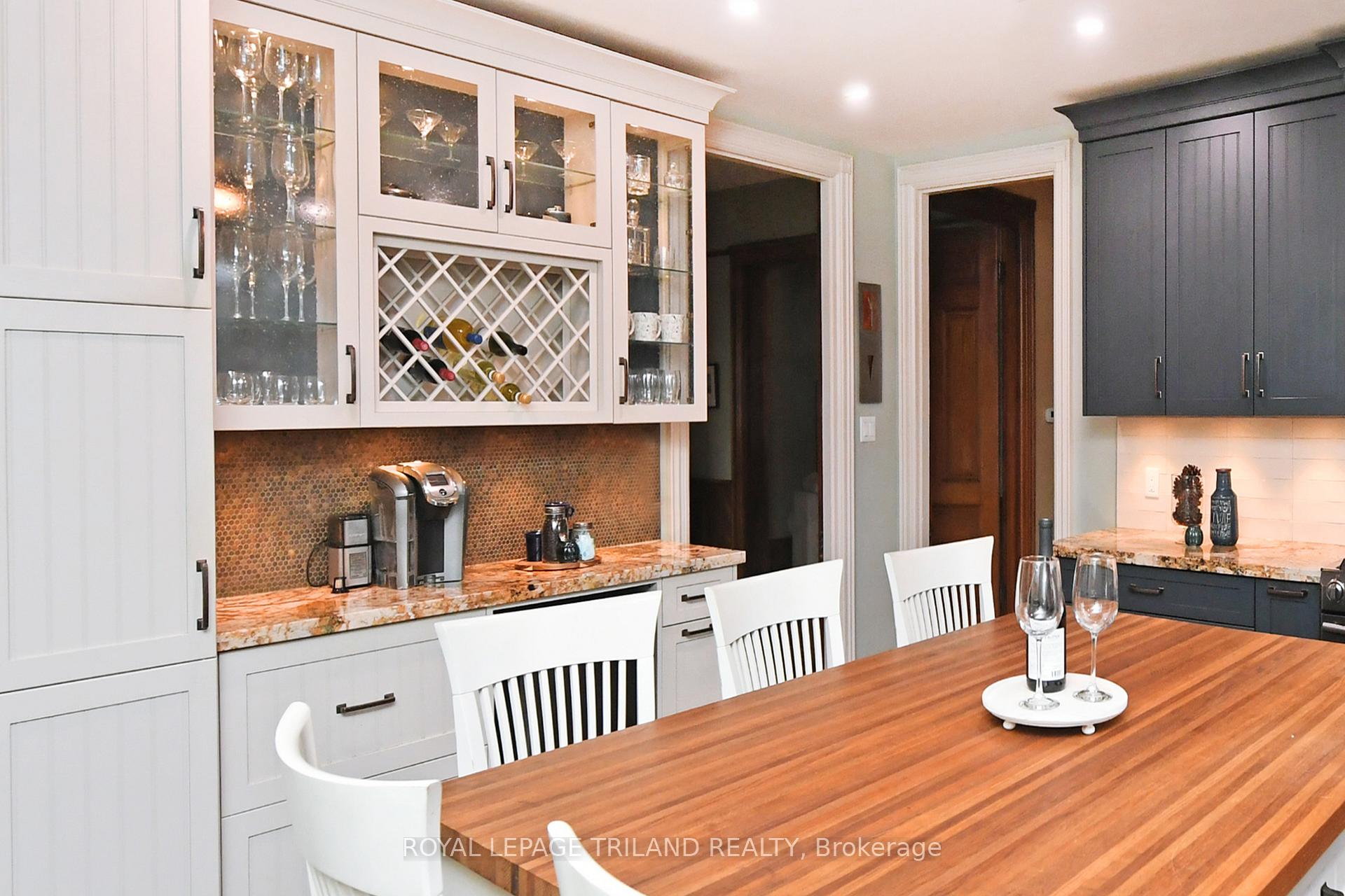 Photo 12 of 11428 Sunset Road, Southwold, Rural Southwold — HOMEH
