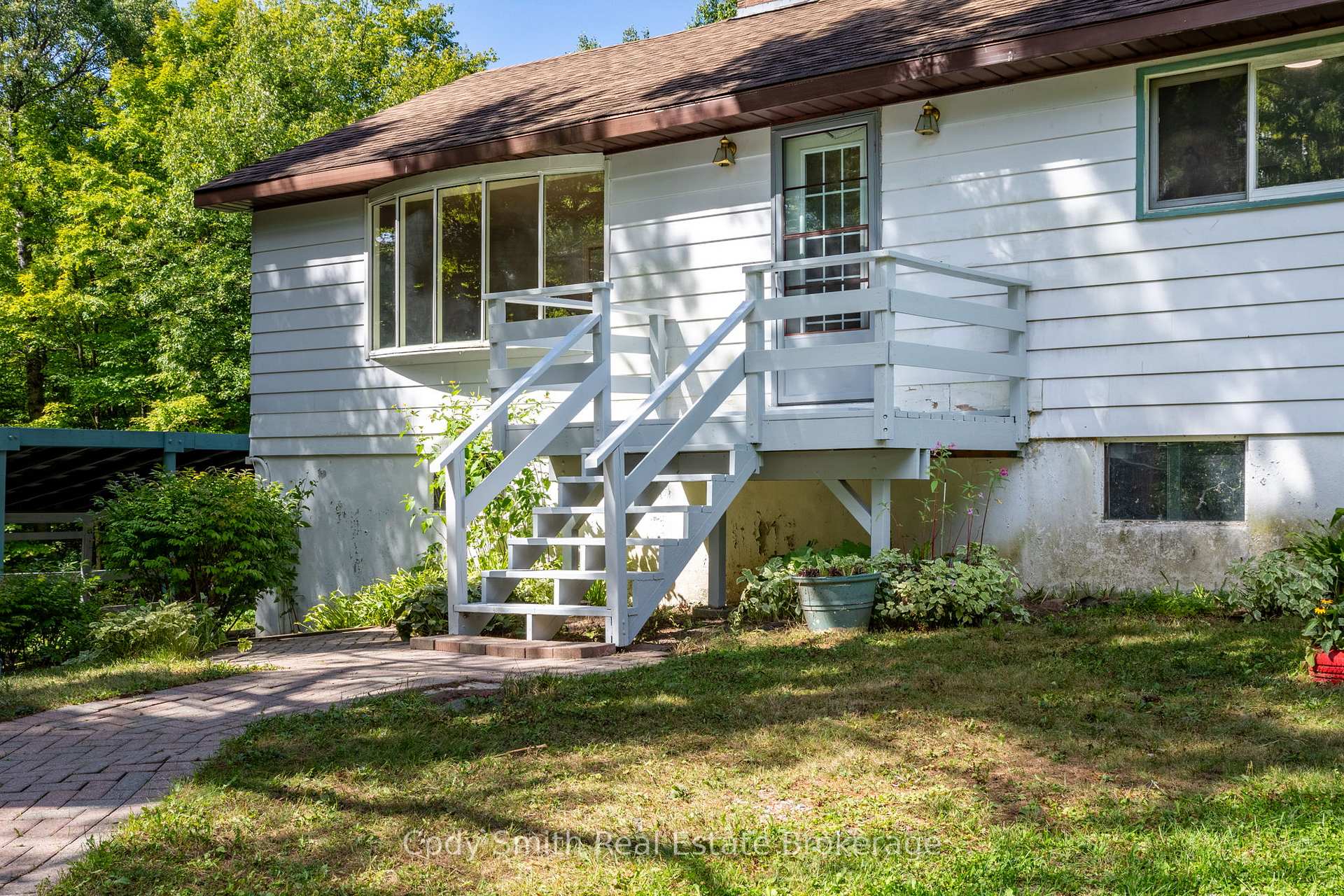 Photo 4 of 4290 Upper Big Chute Road, Severn, Rural Severn — HOMEH