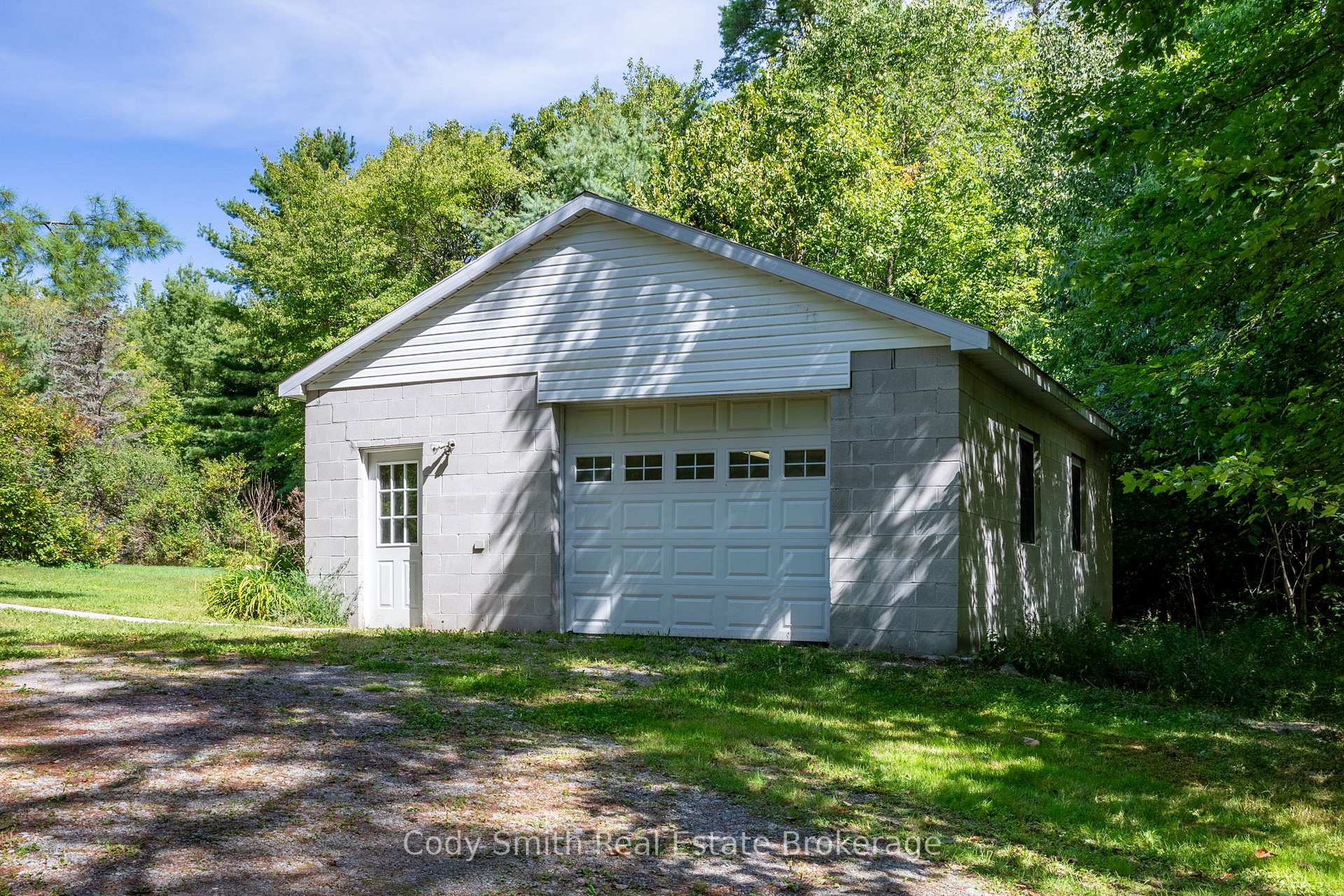 Photo 30 of 4290 Upper Big Chute Road, Severn, Rural Severn — HOMEH