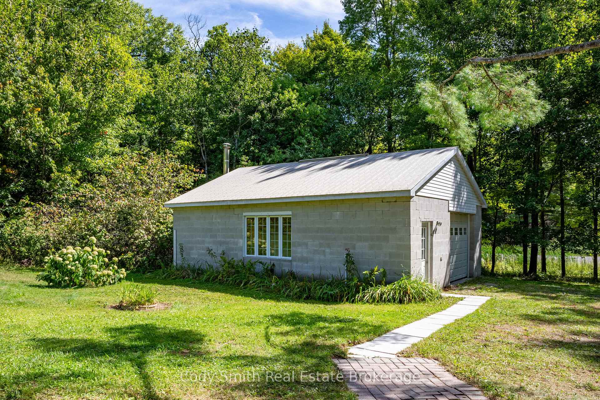 Photo 31 of 4290 Upper Big Chute Road, Severn, Rural Severn — HOMEH