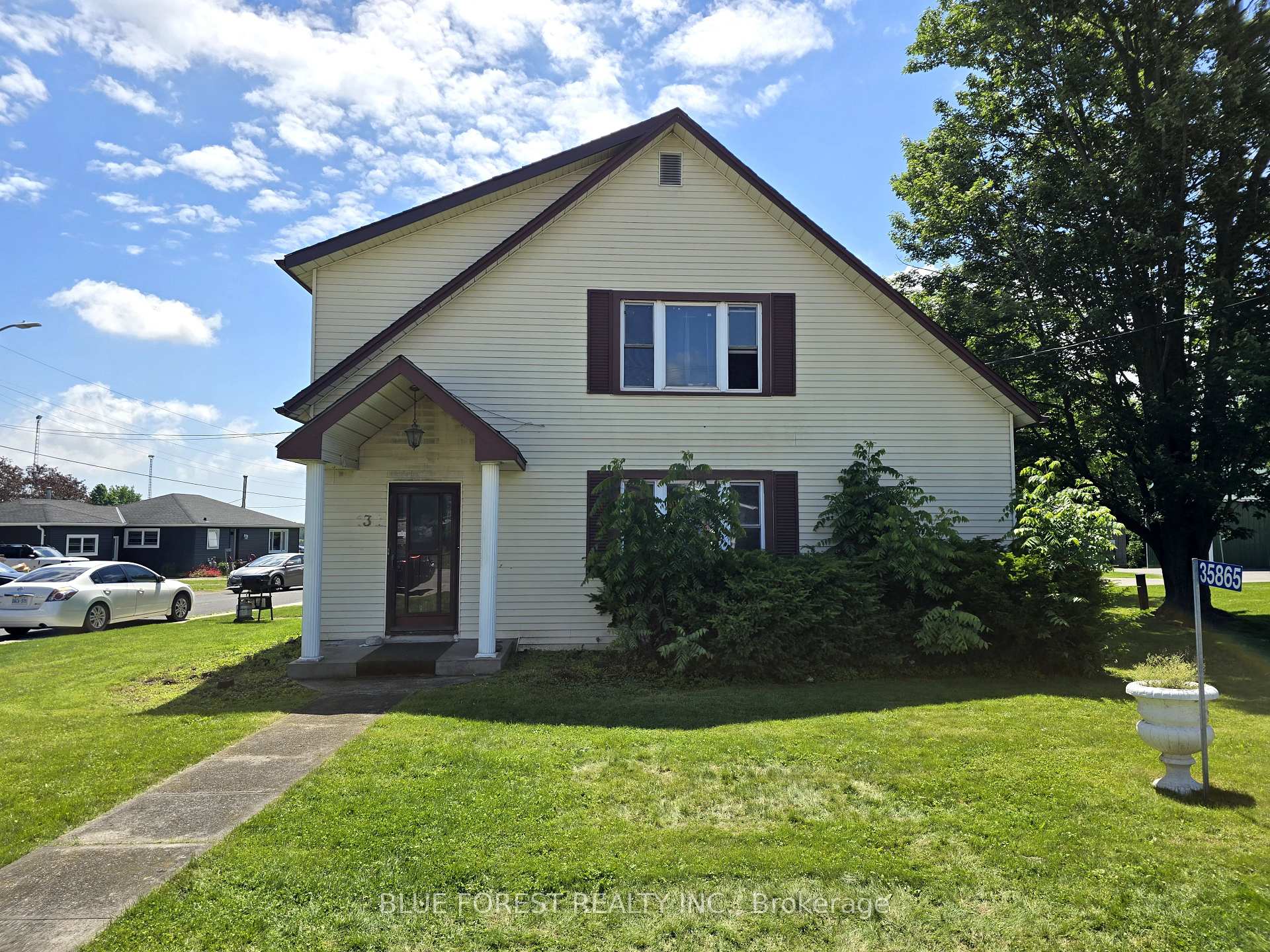 Photo 2 of 35865 Talbot Line, Southwold, Shedden — HOMEH