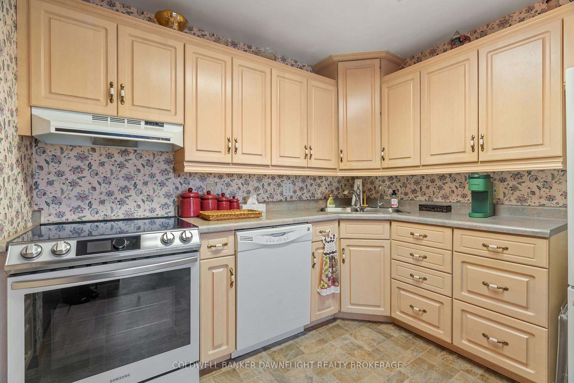 Photo 15 of 71 Orchard Street, South Huron, Exeter — HOMEH