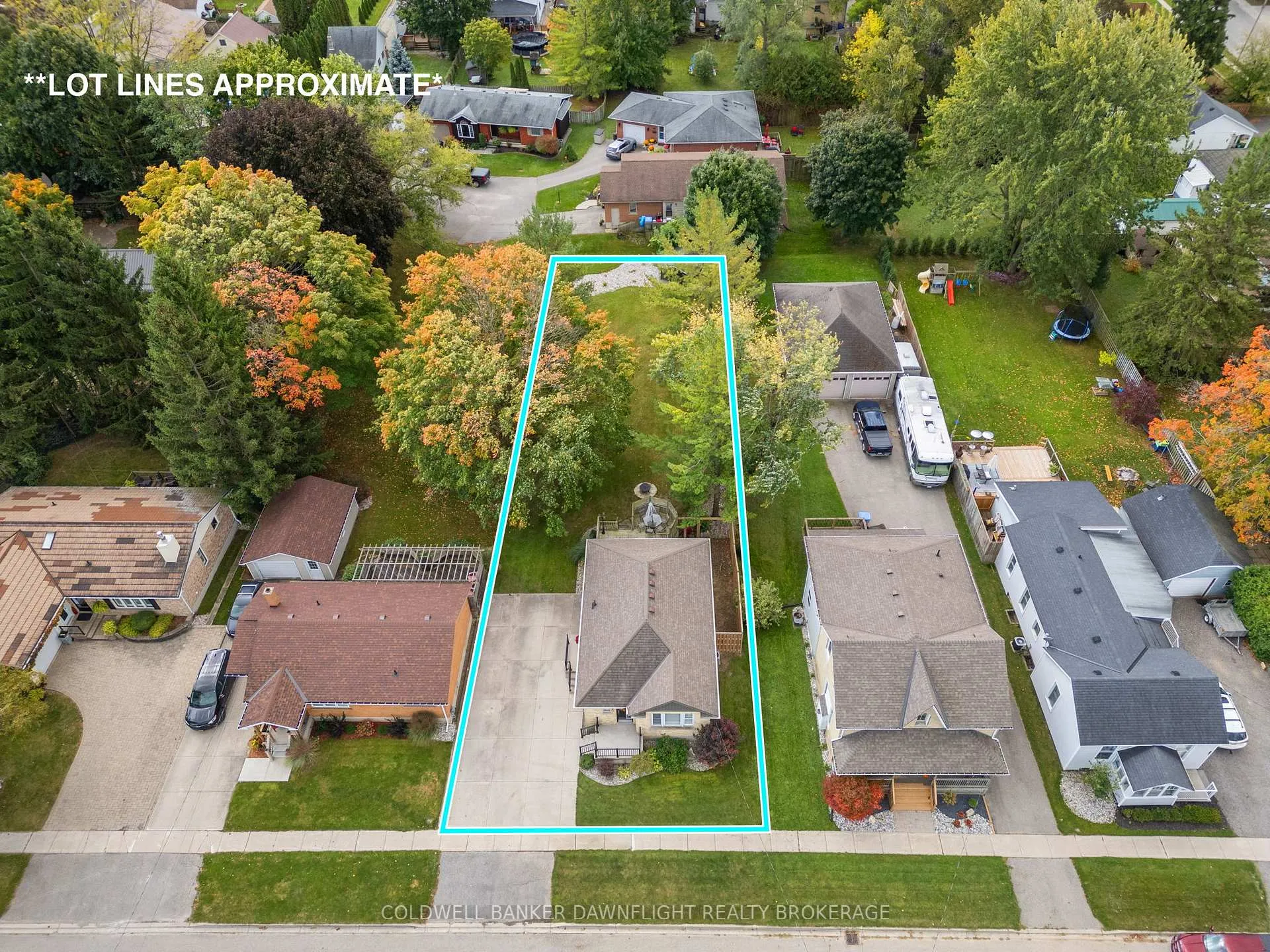 Photo 3 of 71 John Street W, South Huron, Exeter — HOMEH