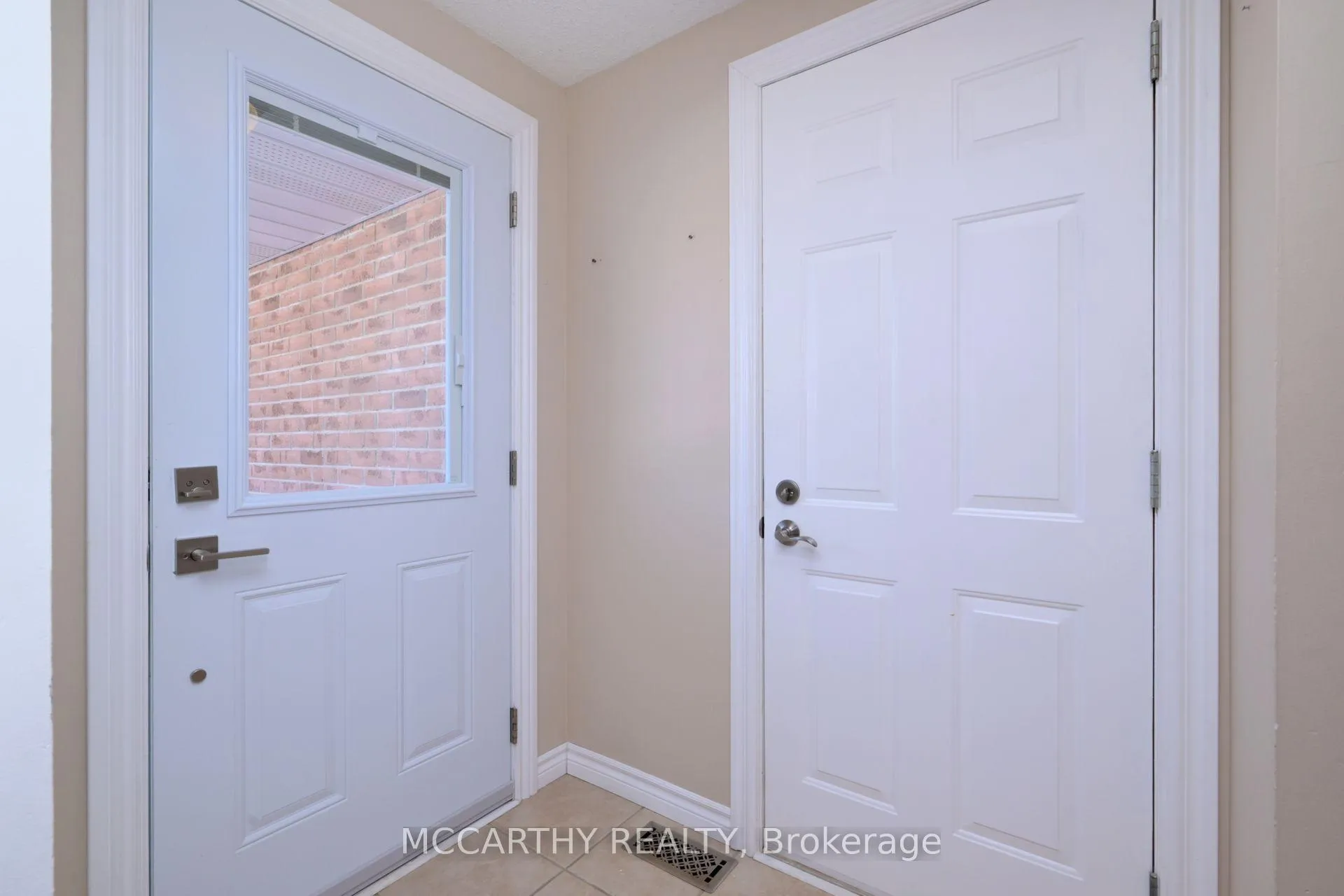 Photo 3 of 648 Canfield Place, Shelburne — HOMEH
