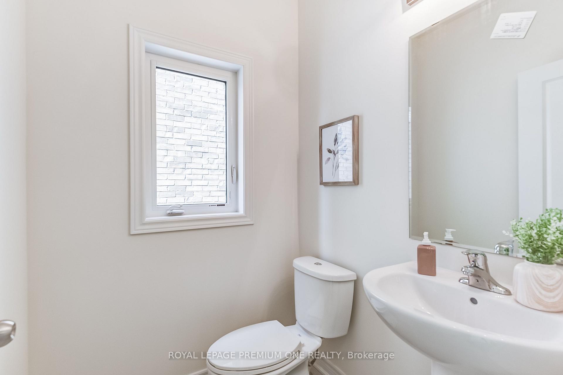 Photo 7 of 468 Black Cherry Crescent, Shelburne — HOMEH