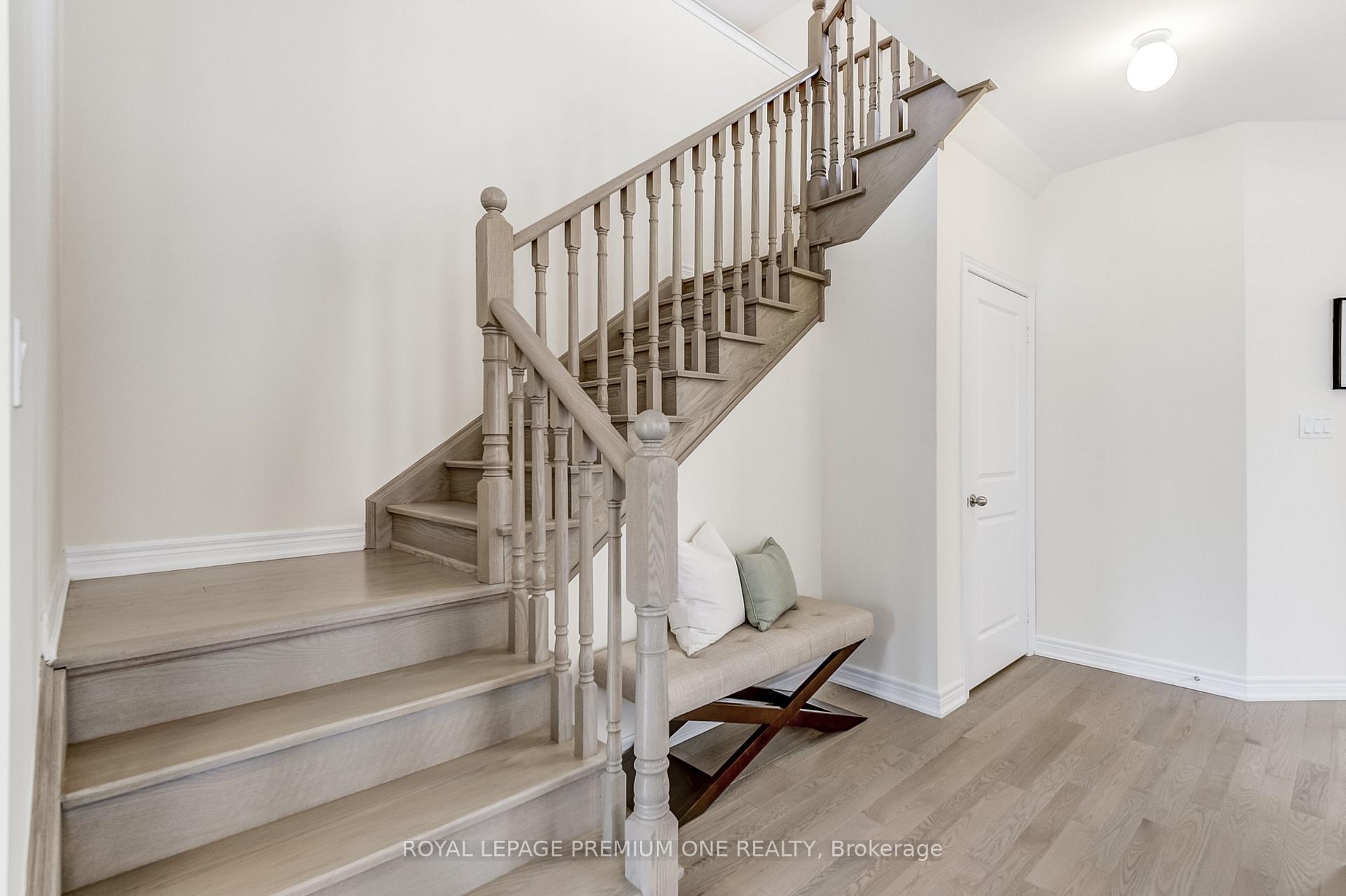 Photo 10 of 468 Black Cherry Crescent, Shelburne — HOMEH