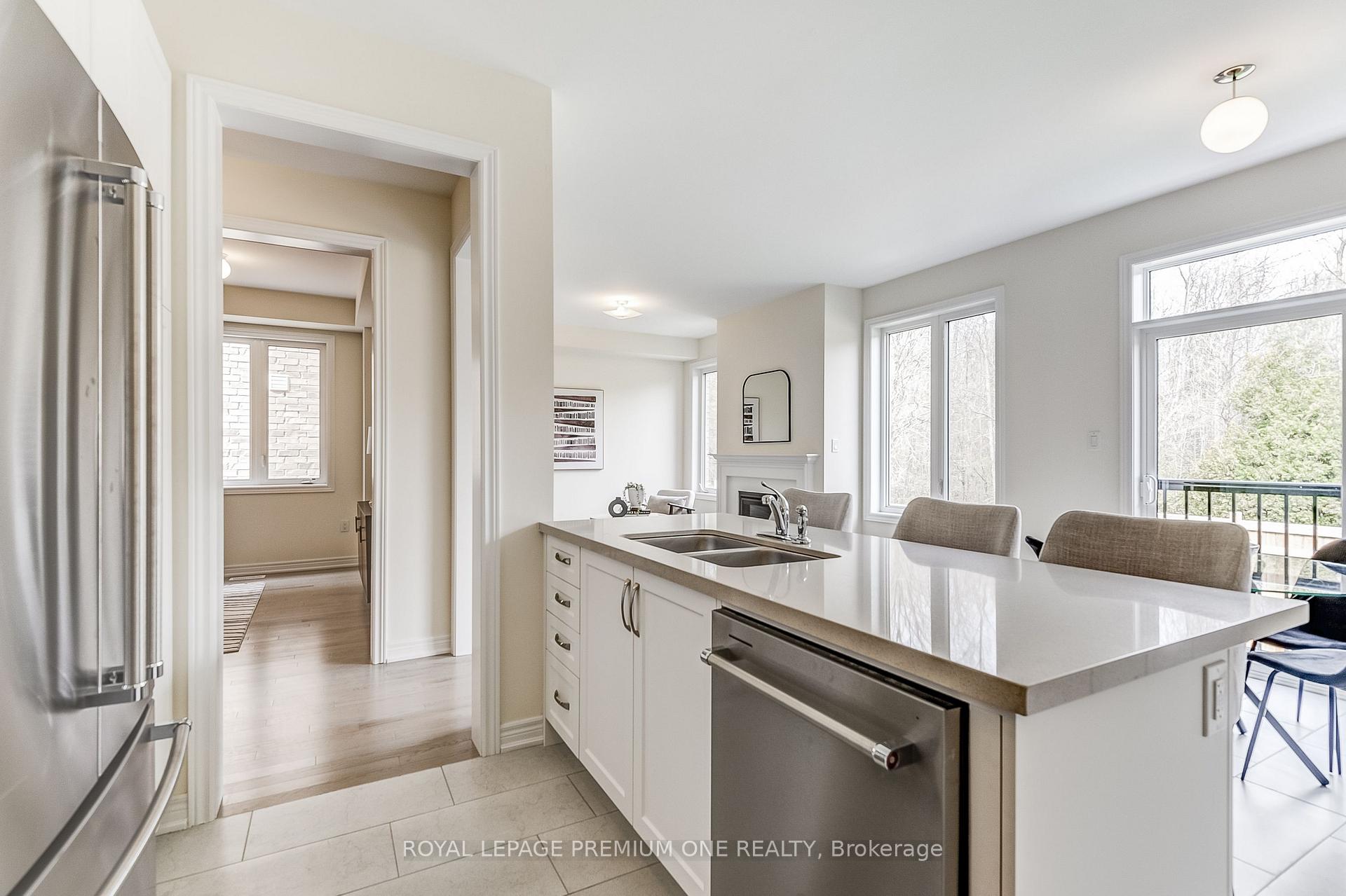 Photo 12 of 468 Black Cherry Crescent, Shelburne — HOMEH