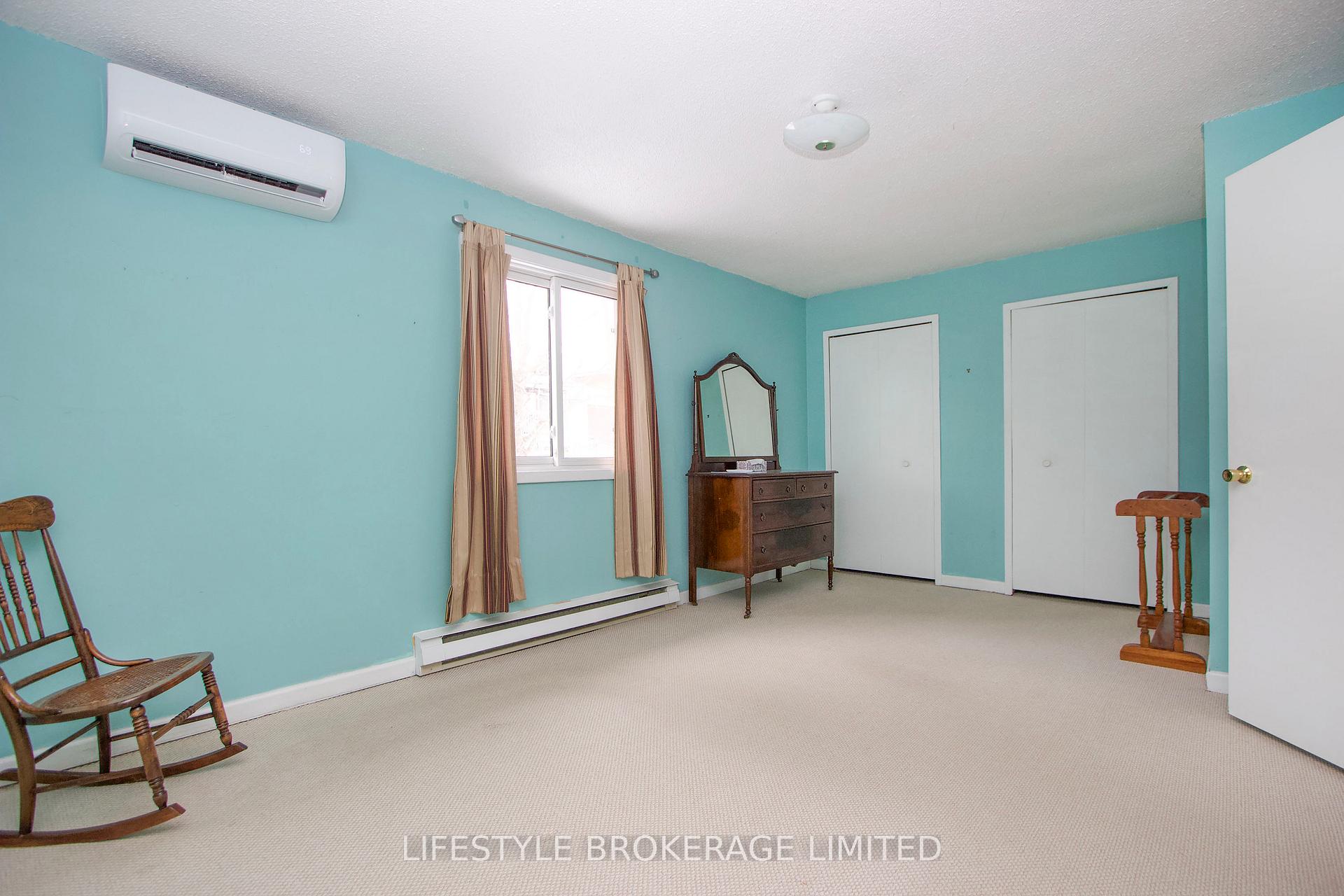 Photo 13 of 13 Applewood Crescent, Scugog, Port Perry — HOMEH