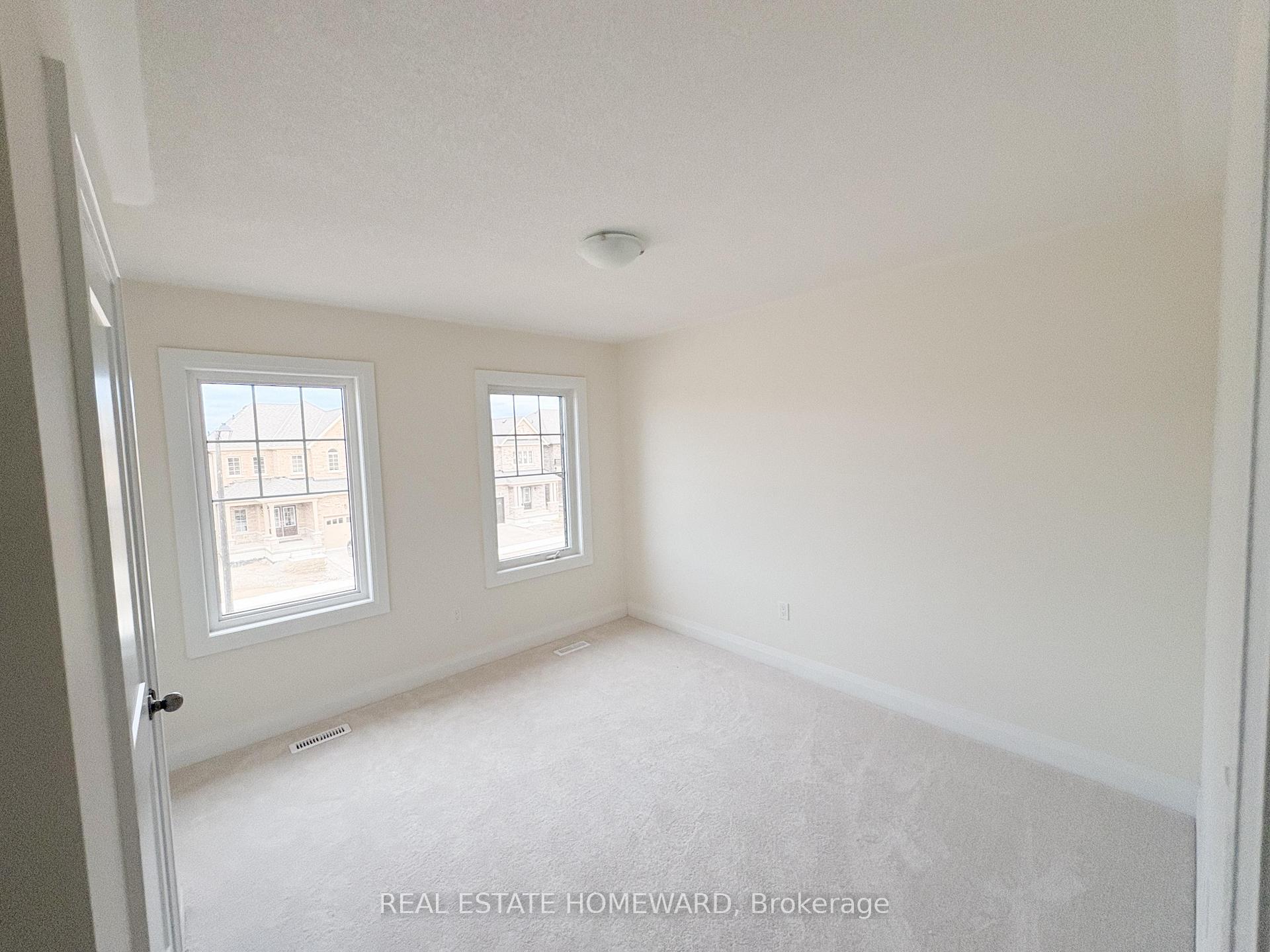 Photo 26 of 68 Robin Trail, Scugog, Port Perry — HOMEH