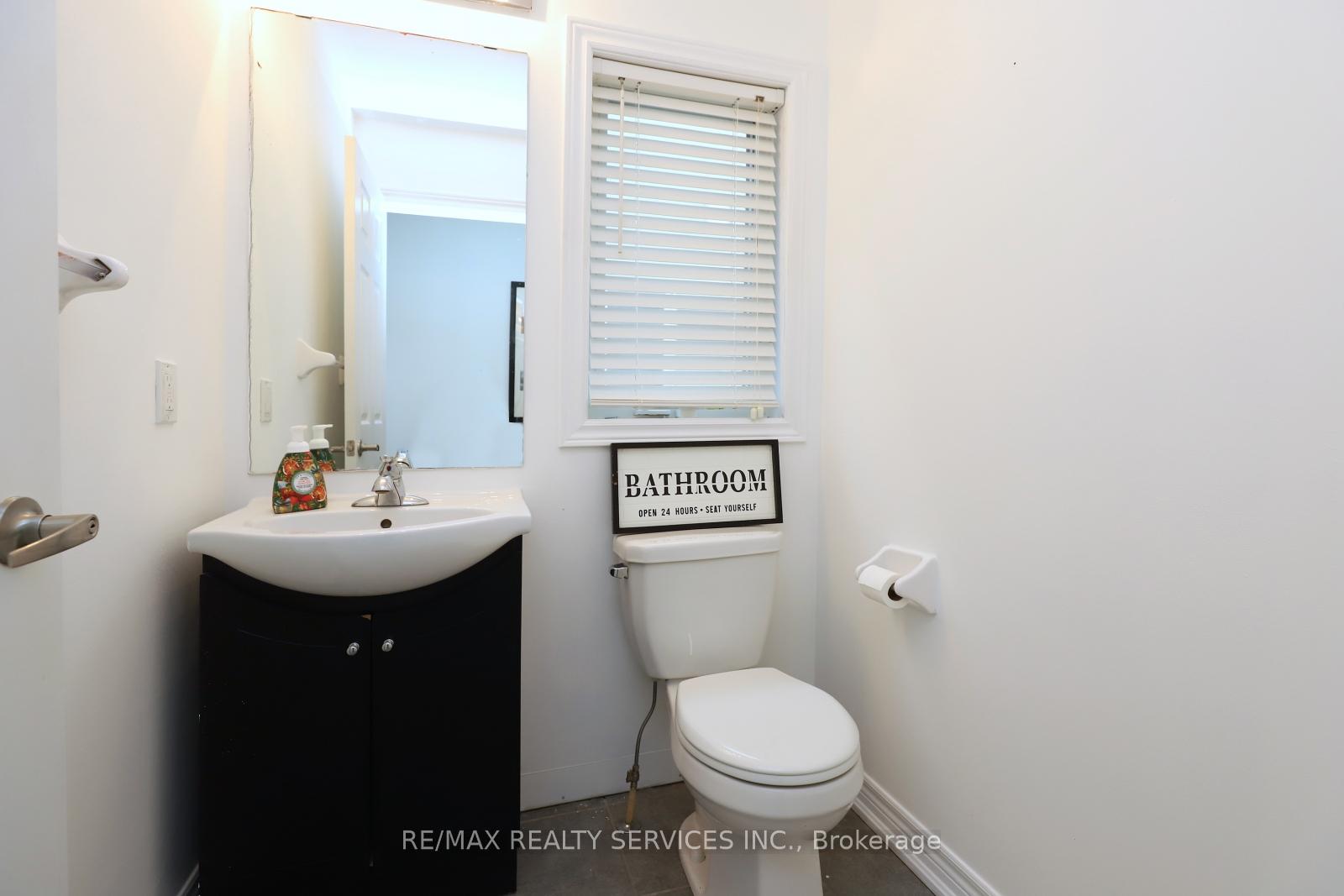 Photo 6 of 889 Cook Crescent, Shelburne — HOMEH