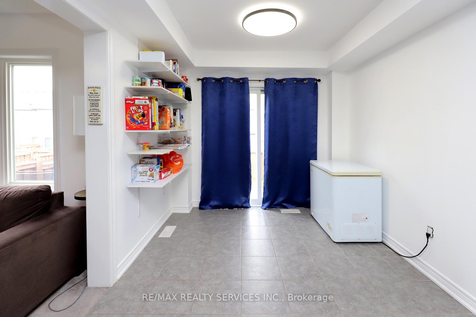 Photo 17 of 889 Cook Crescent, Shelburne — HOMEH