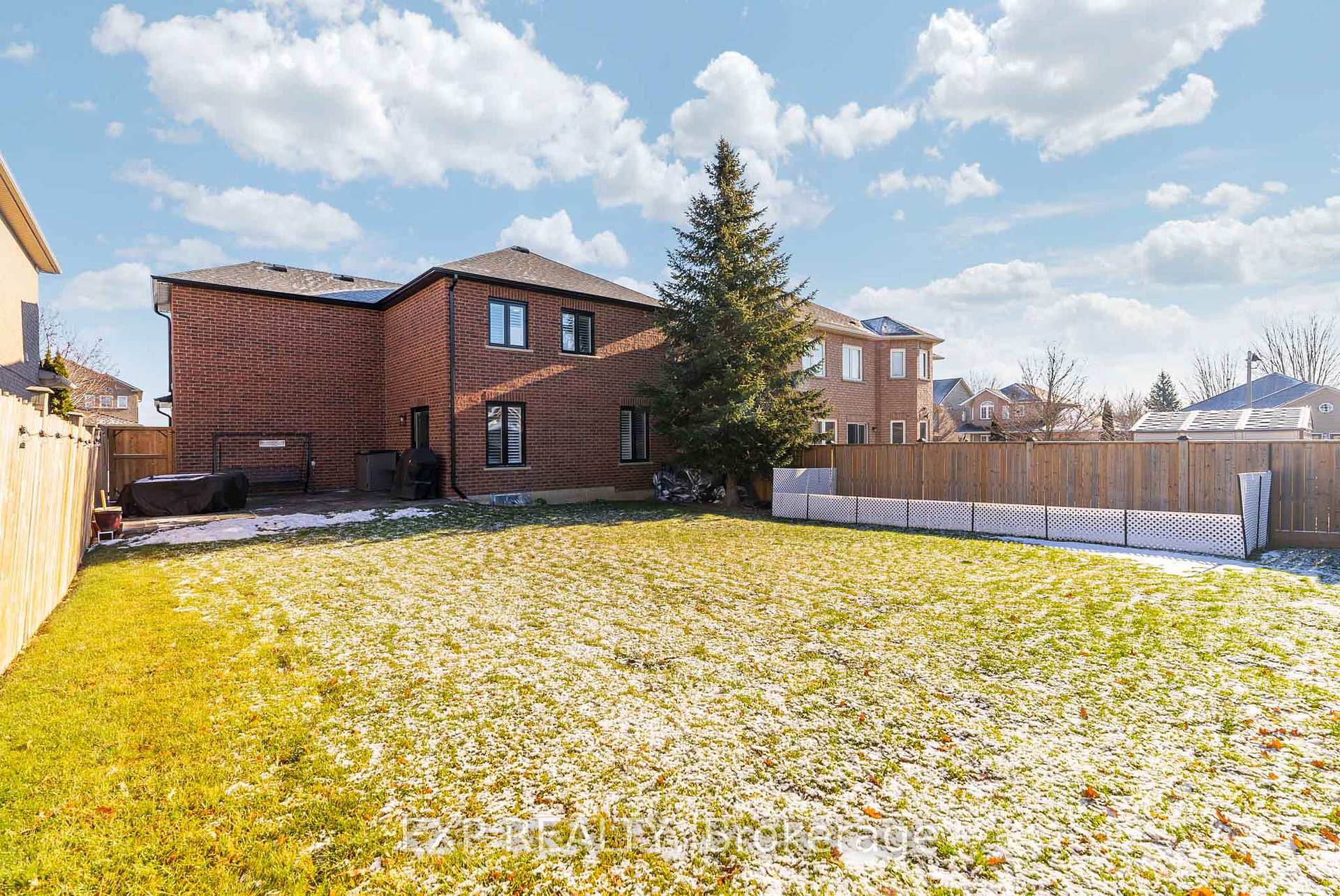 Photo 27 of 87 Earl Cuddie Boulevard, Scugog, Port Perry — HOMEH