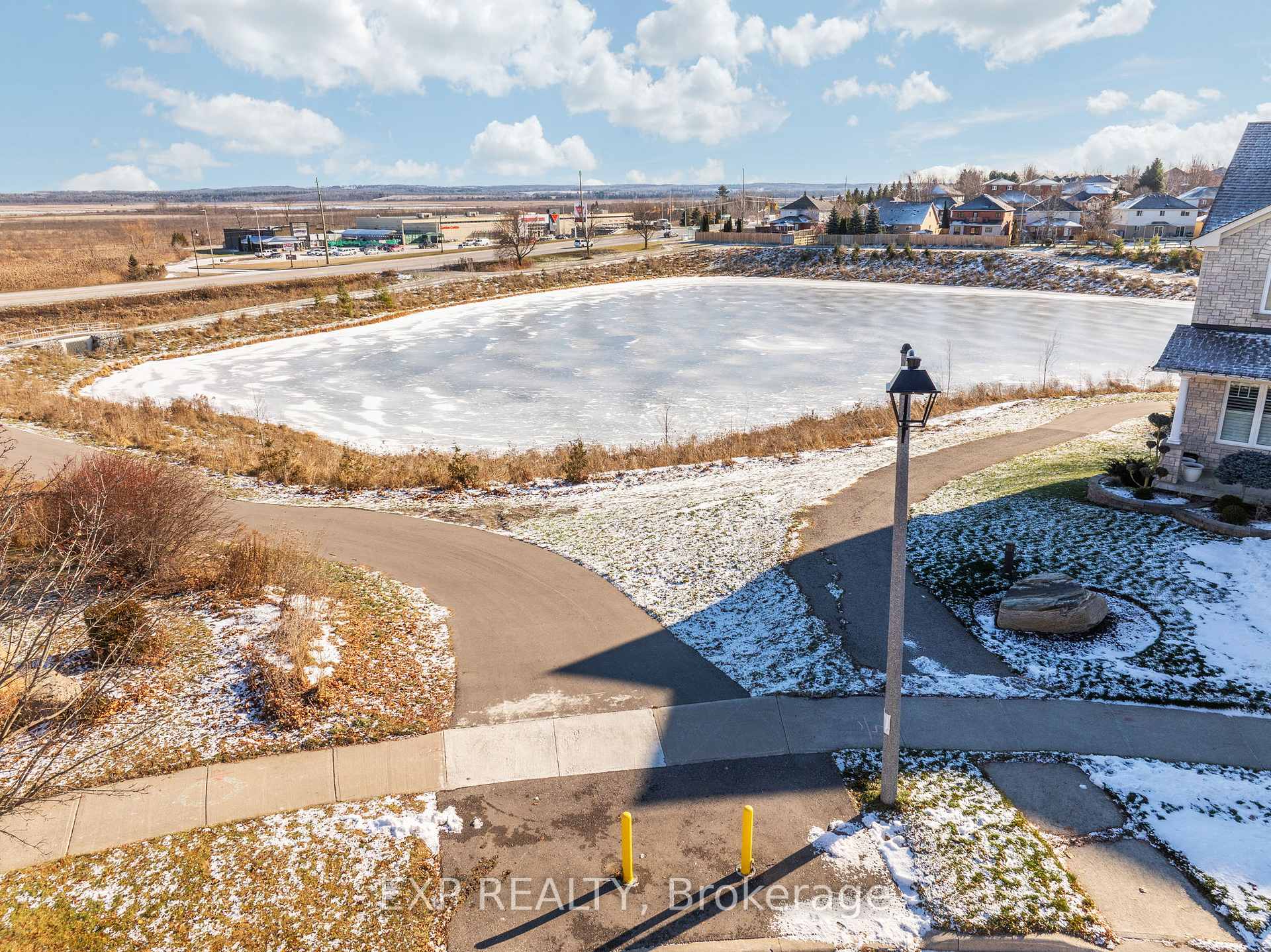 Photo 28 of 87 Earl Cuddie Boulevard, Scugog, Port Perry — HOMEH