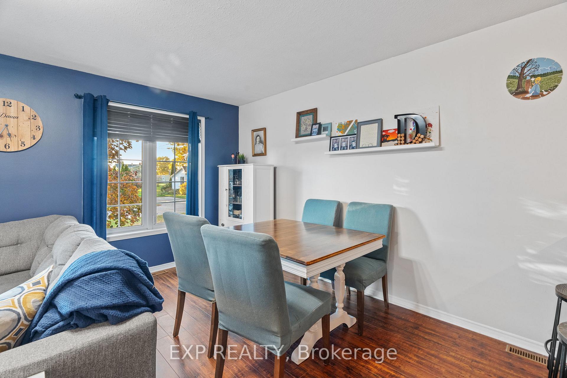 Photo 6 of 19 King Street N, South Huron, Stephen — HOMEH