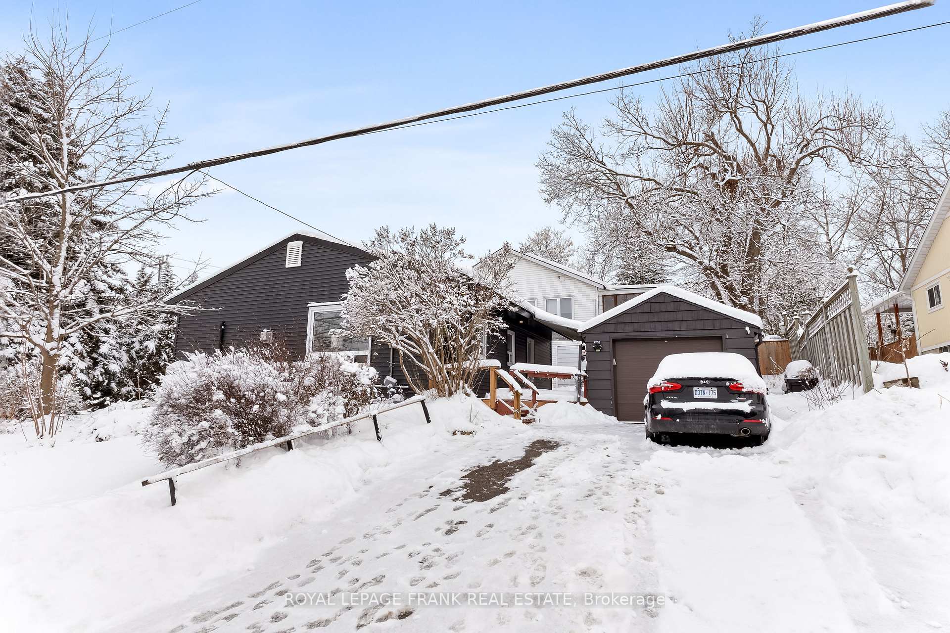 Photo 2 of 1849 Scugog Street, Scugog, Port Perry — HOMEH