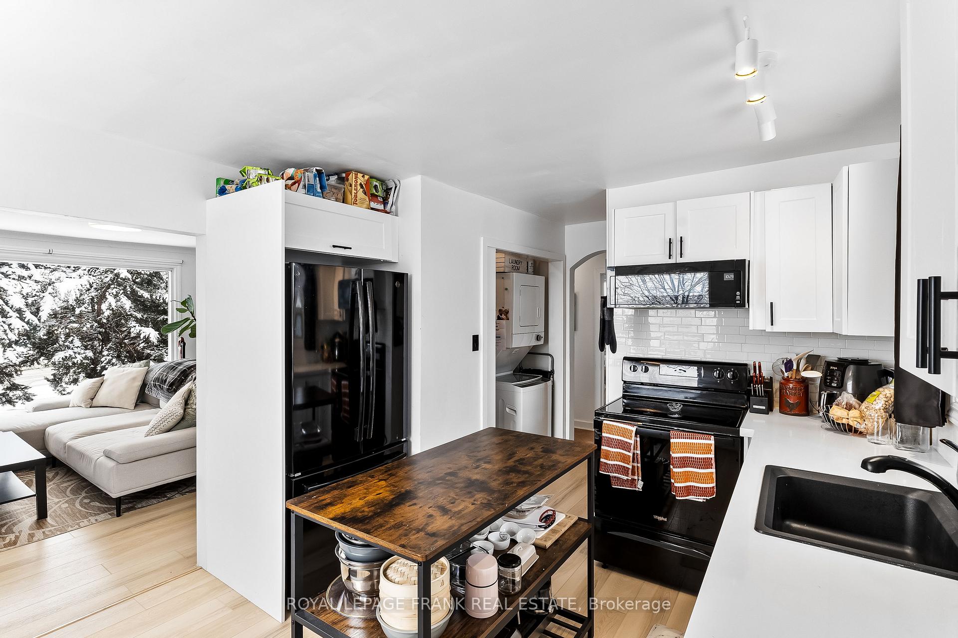Photo 7 of 1849 Scugog Street, Scugog, Port Perry — HOMEH