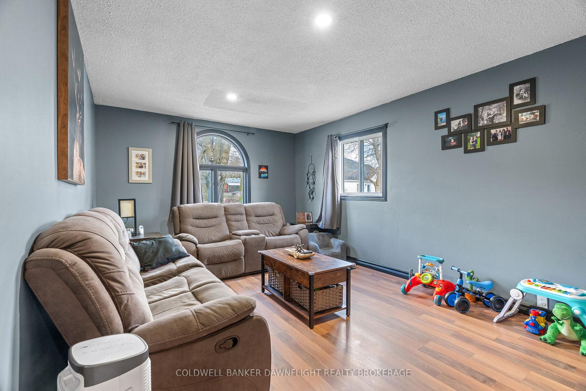 Photo 6 of 77 Anne Street, South Huron, Exeter — HOMEH