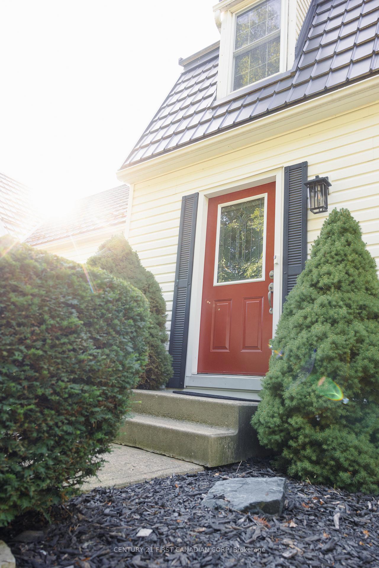 Photo 8 of 244 Appin Road, Southwest Middlesex, Glencoe — HOMEH