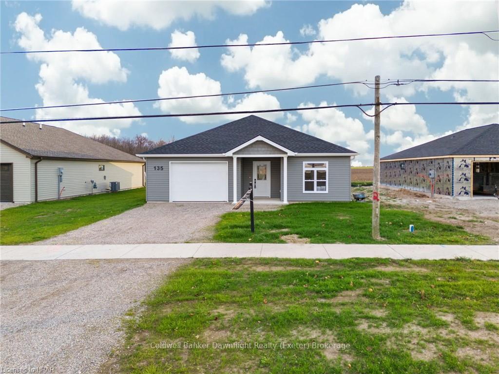 Photo 18 of 135 Victoria Avenue E, South Huron, Stephen — HOMEH