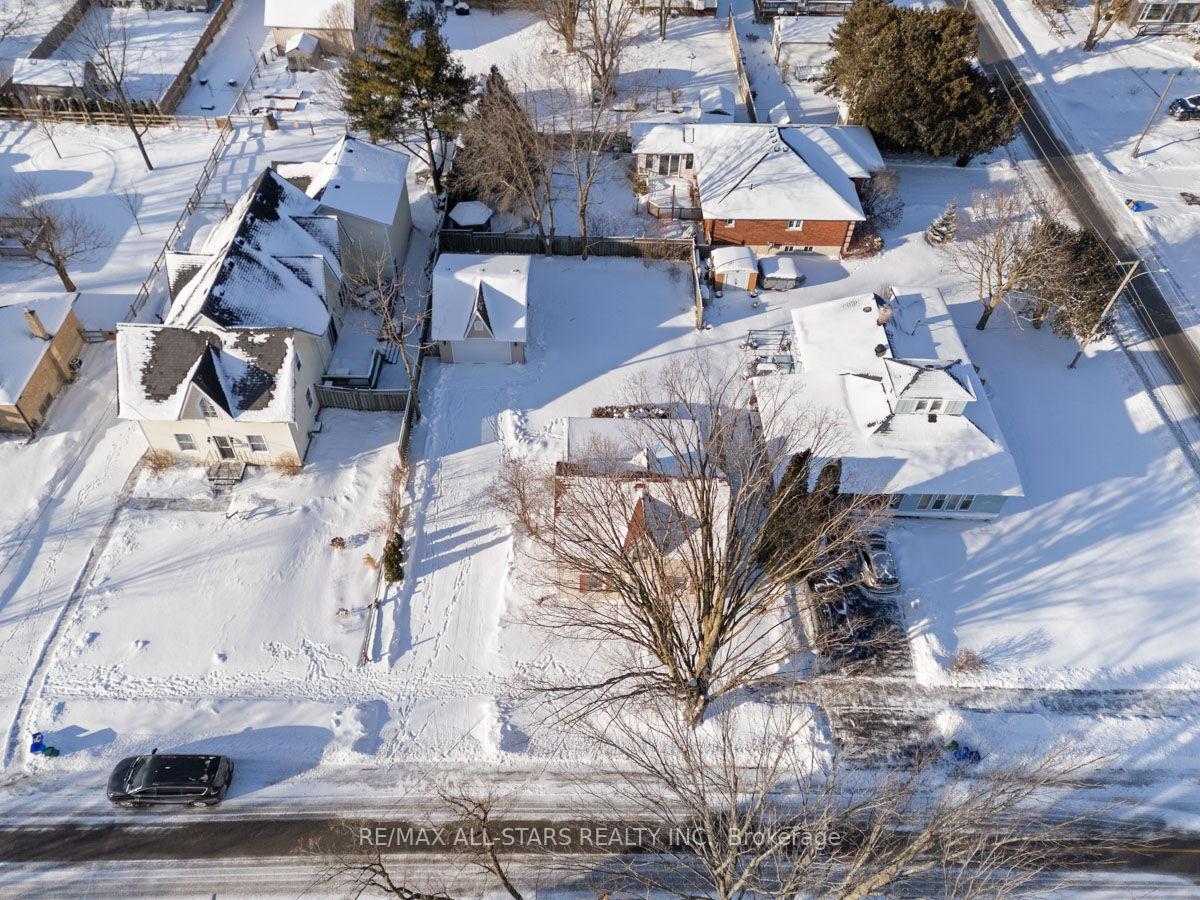 Photo 5 of 330 Cochrane Street, Scugog, Port Perry — HOMEH
