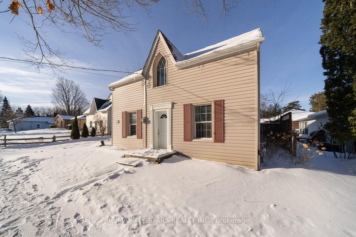 Photo 6 of 330 Cochrane Street, Scugog, Port Perry — HOMEH
