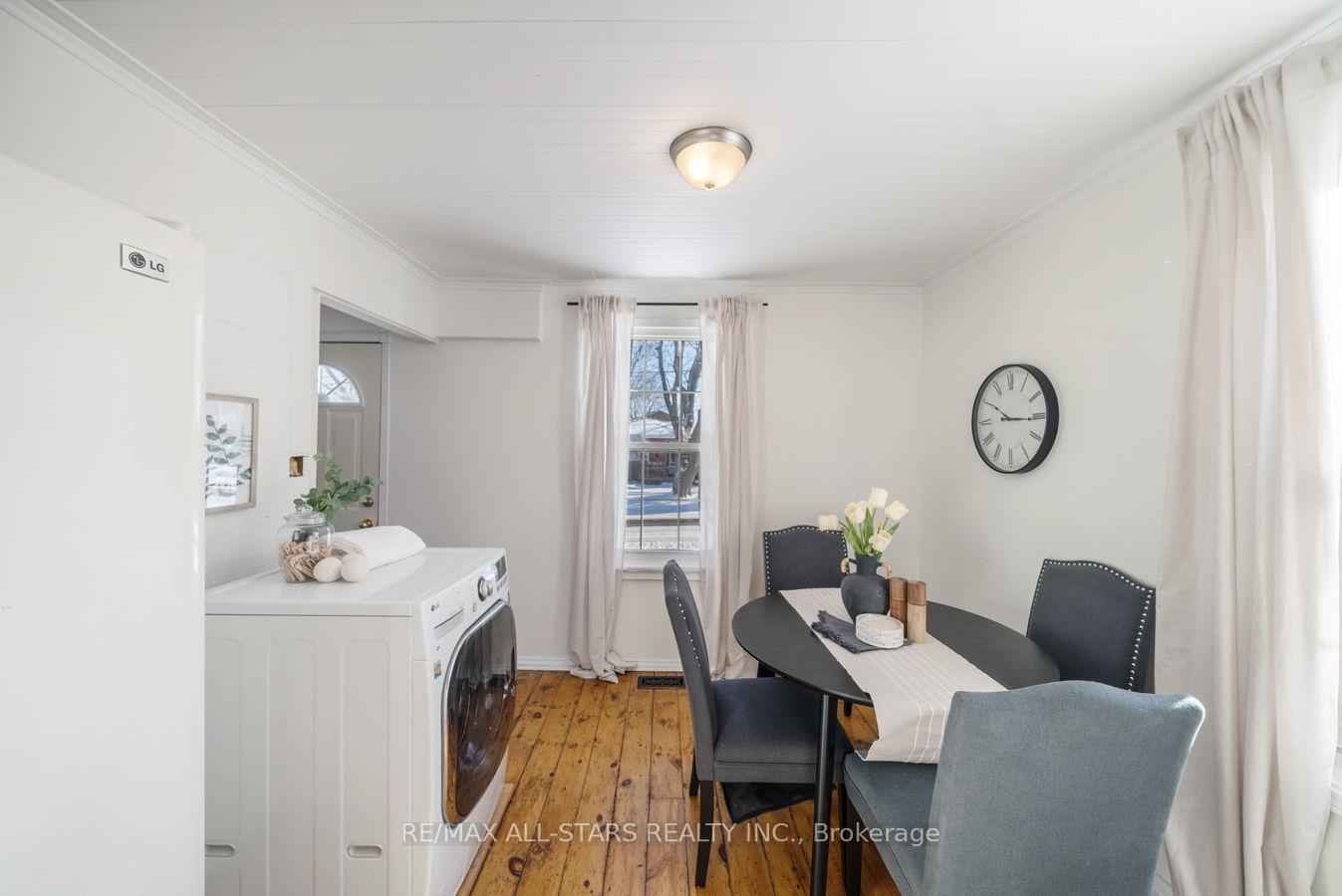 Photo 12 of 330 Cochrane Street, Scugog, Port Perry — HOMEH