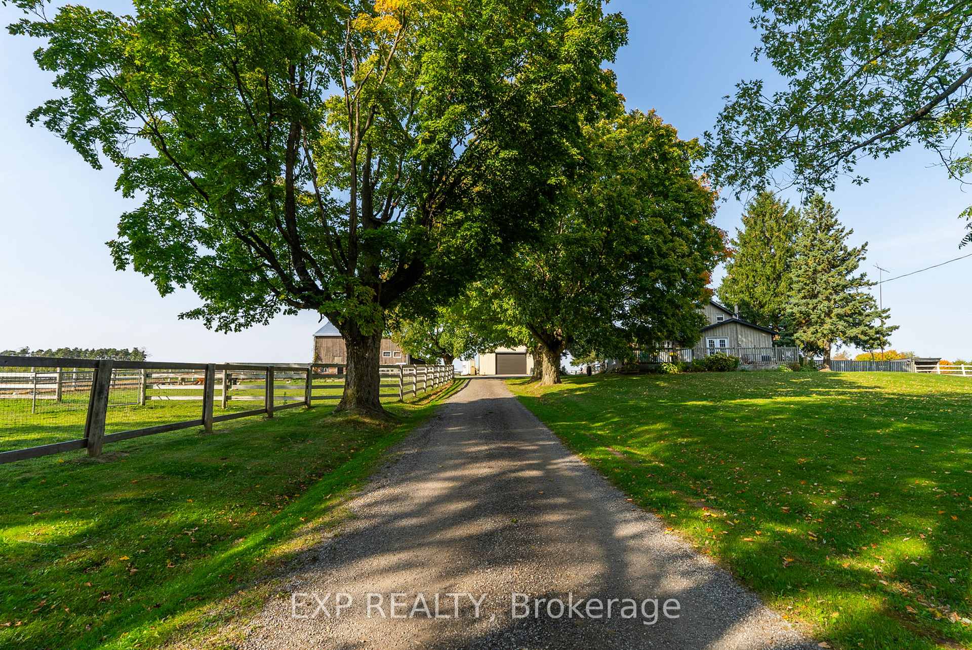 Front of 772 Townline Road W