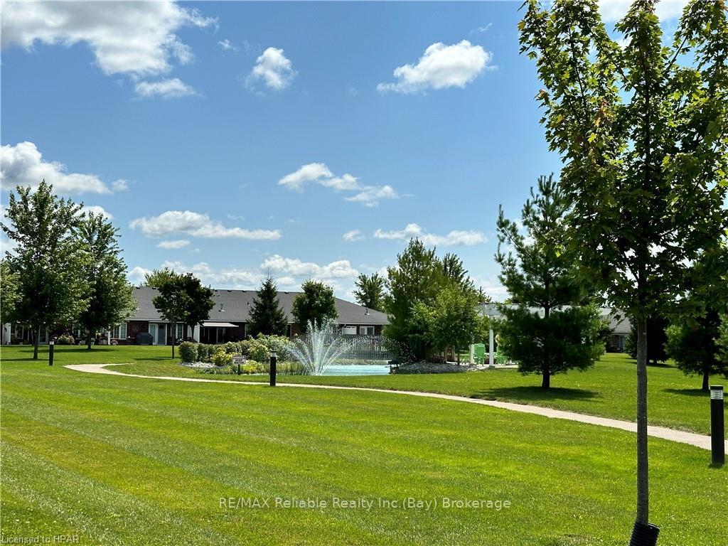 Photo 7 of 40 Devon Drive, South Huron, Exeter — HOMEH