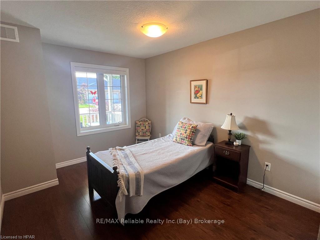 Photo 29 of 40 Devon Drive, South Huron, Exeter — HOMEH