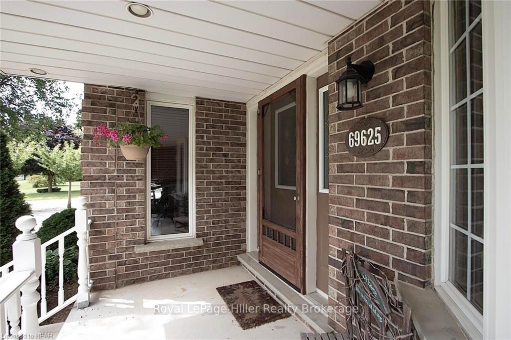 Photo 3 of 69625 Victoria Drive, South Huron, Stephen — HOMEH