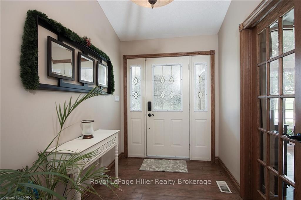 Photo 5 of 69625 Victoria Drive, South Huron, Stephen — HOMEH