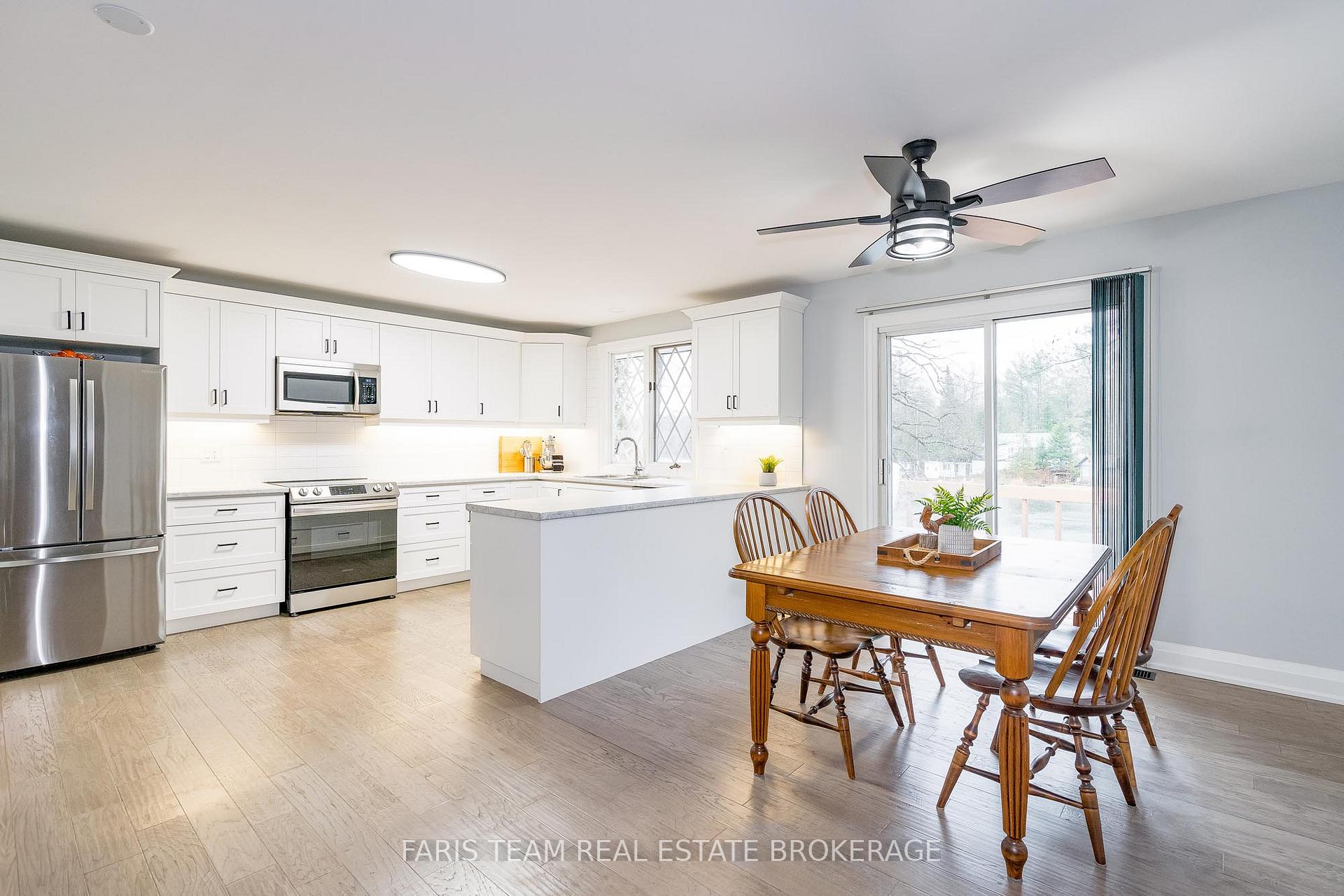 Photo 14 of 7817 Oakridge Drive, Severn, Washago — HOMEH
