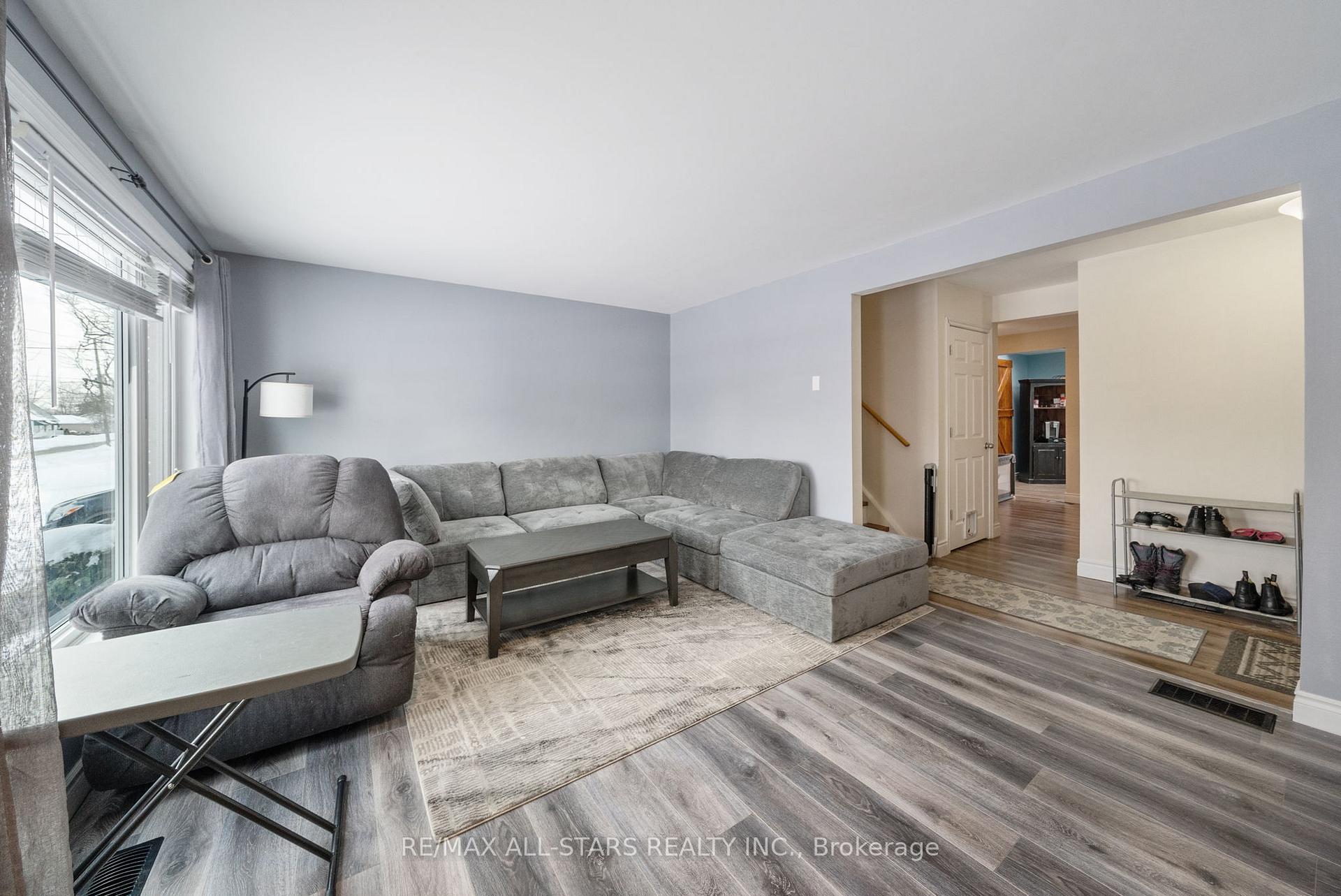 Photo 6 of 386 Bigelow Street, Scugog, Port Perry — HOMEH