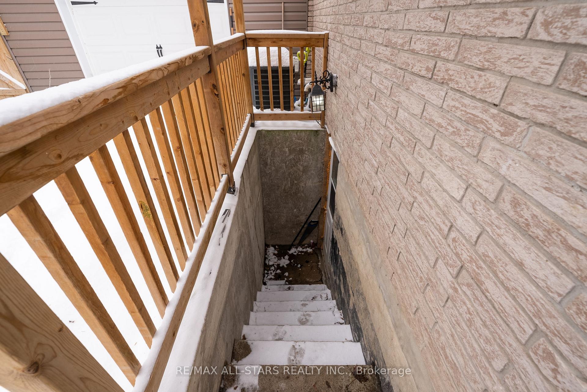 Photo 34 of 386 Bigelow Street, Scugog, Port Perry — HOMEH
