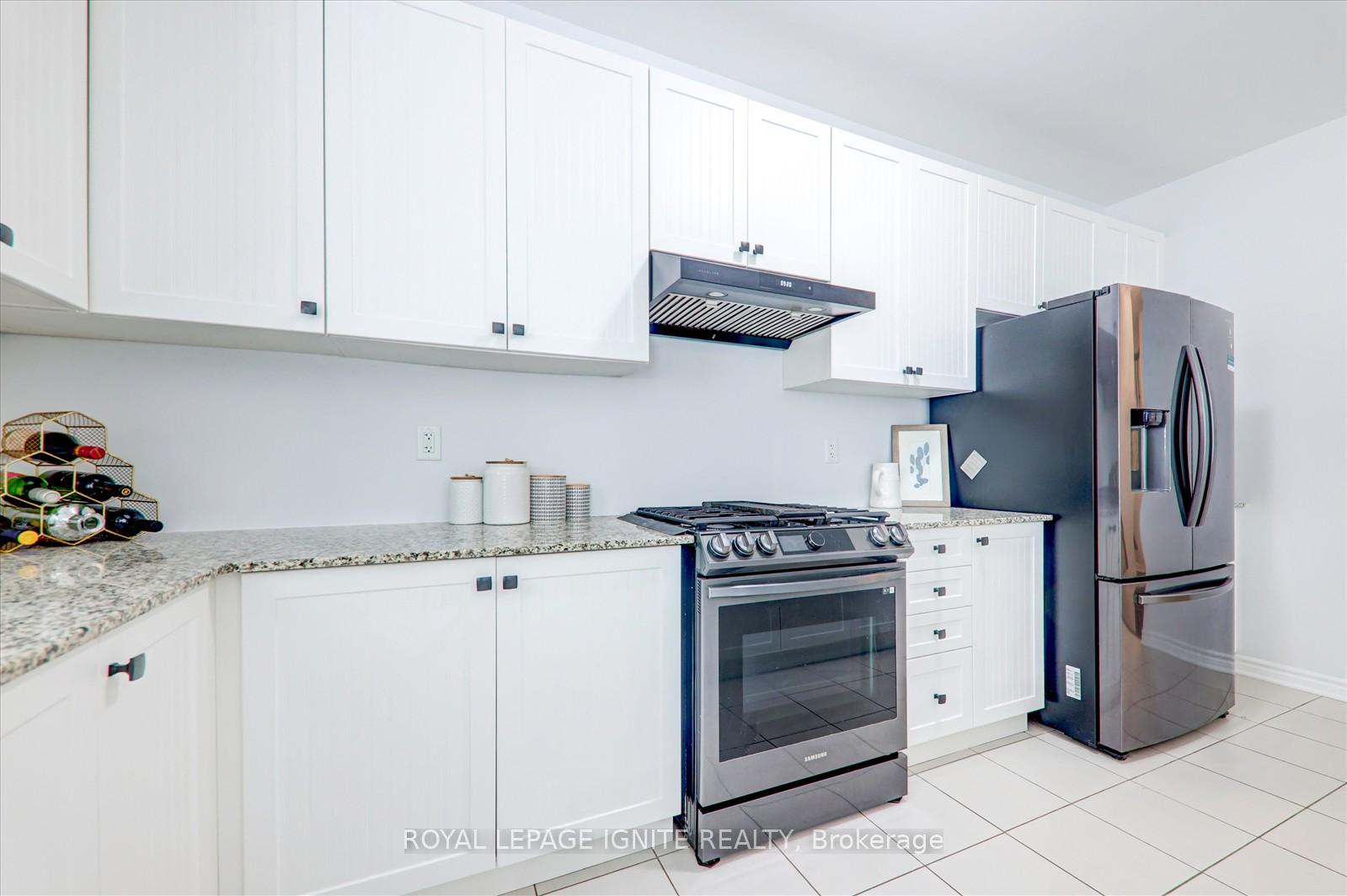 Photo 16 of 94 Elmhurst Street, Scugog, Port Perry — HOMEH