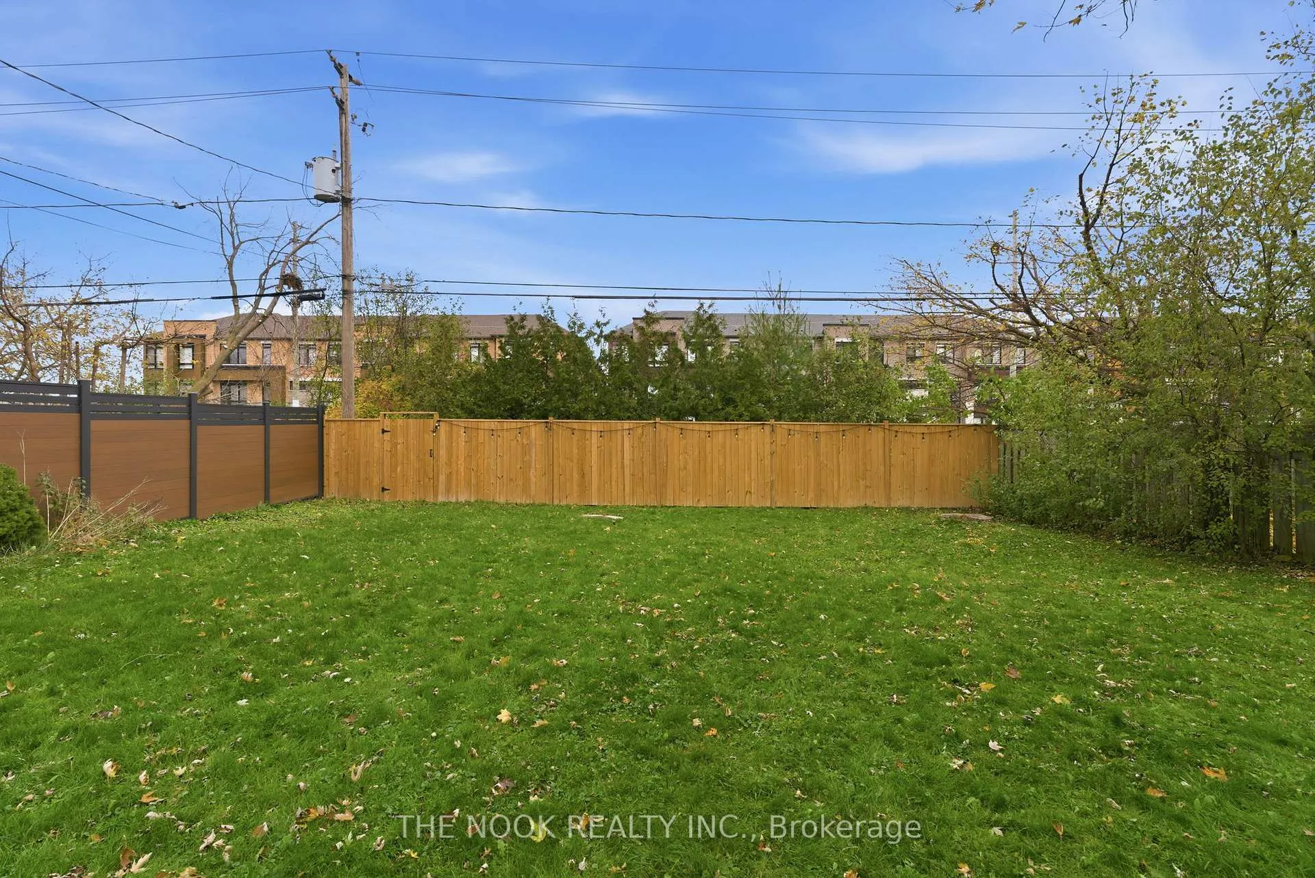 Photo 43 of 135 Admiral Road, Ajax, South East — HOMEH