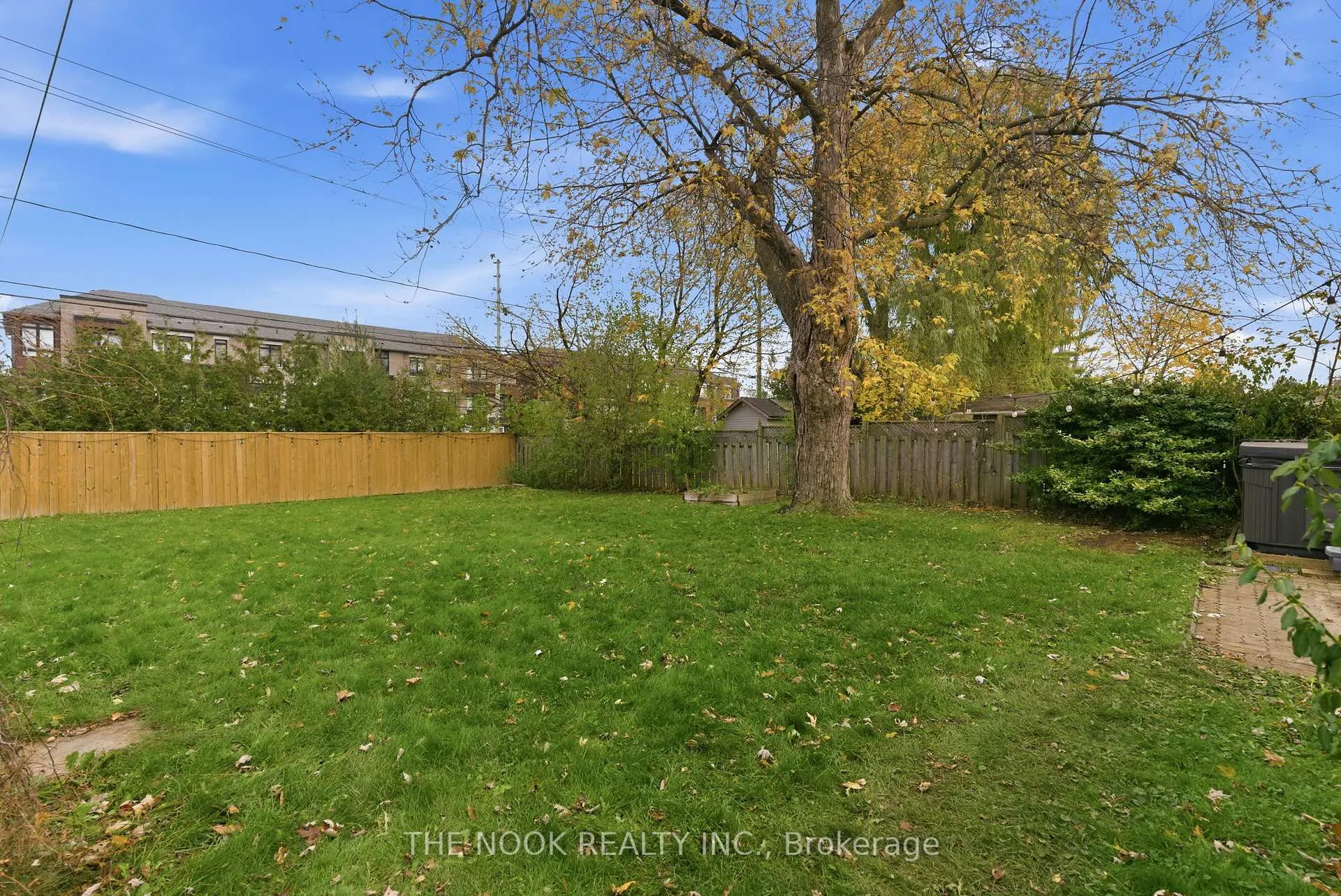 Photo 46 of 135 Admiral Road, Ajax, South East — HOMEH
