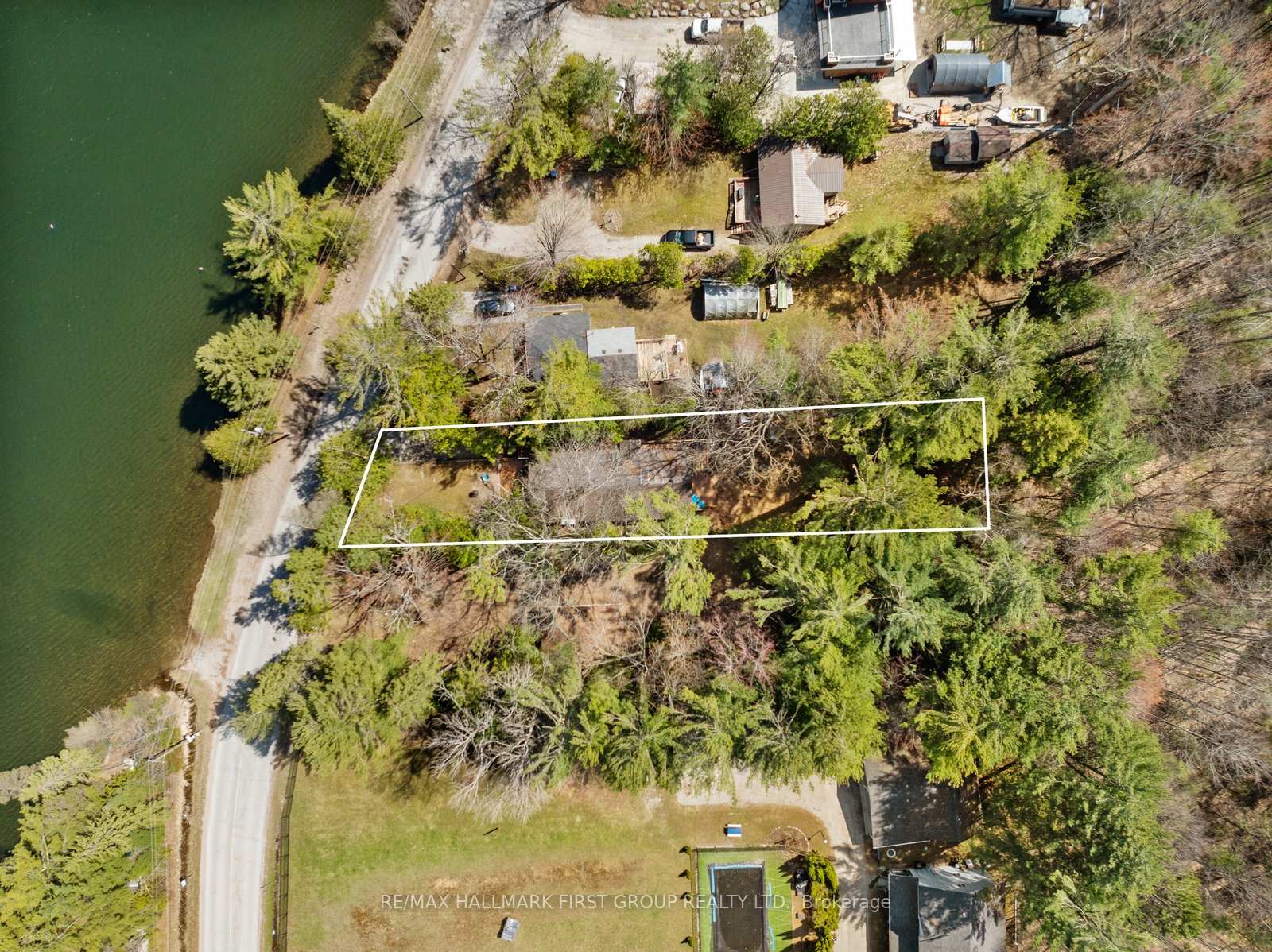 Photo 12 of 3070 Sparrow Lake Road S, Severn, Rural Severn — HOMEH