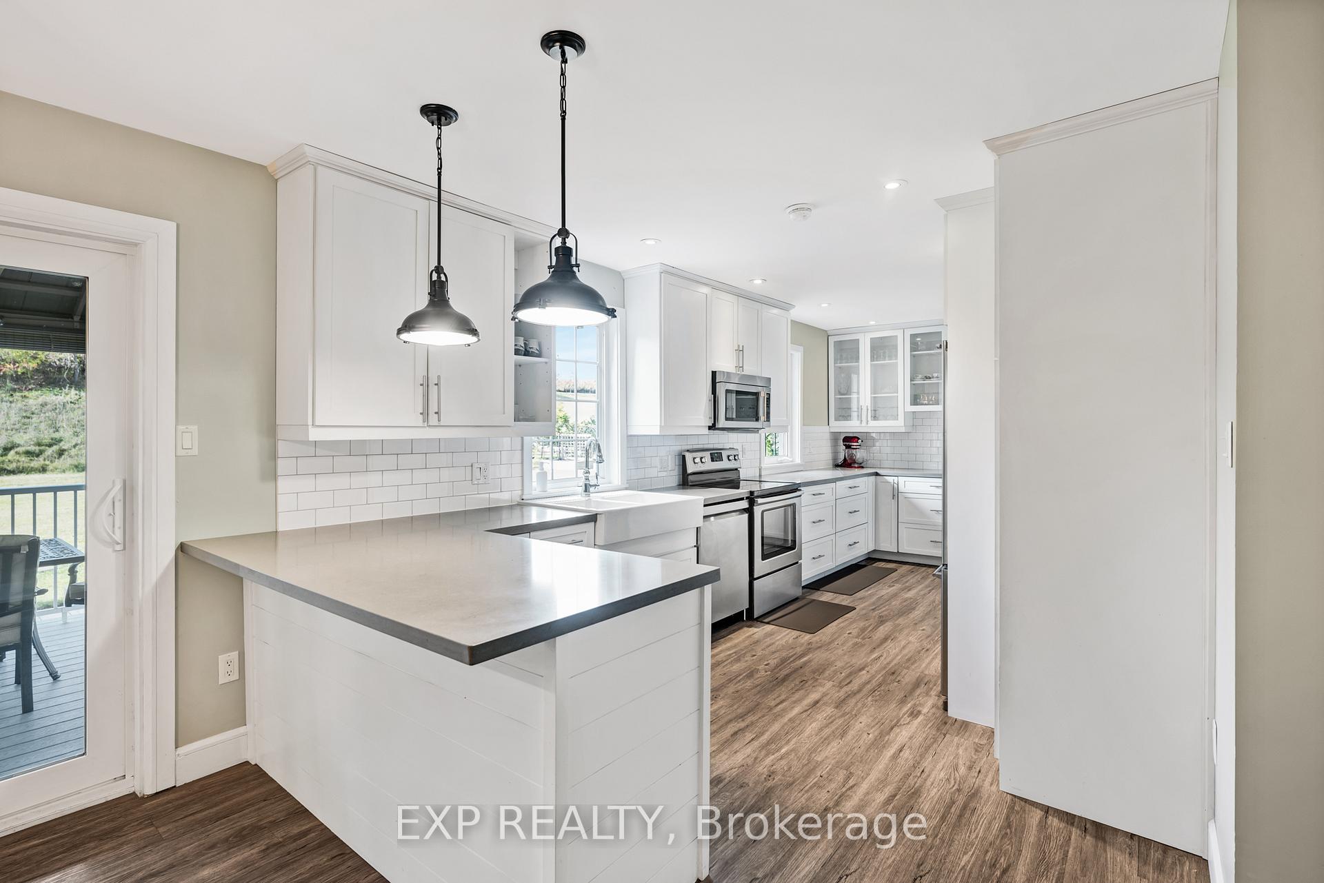 Photo 9 of 126 Aldred Drive, Scugog, Port Perry — HOMEH