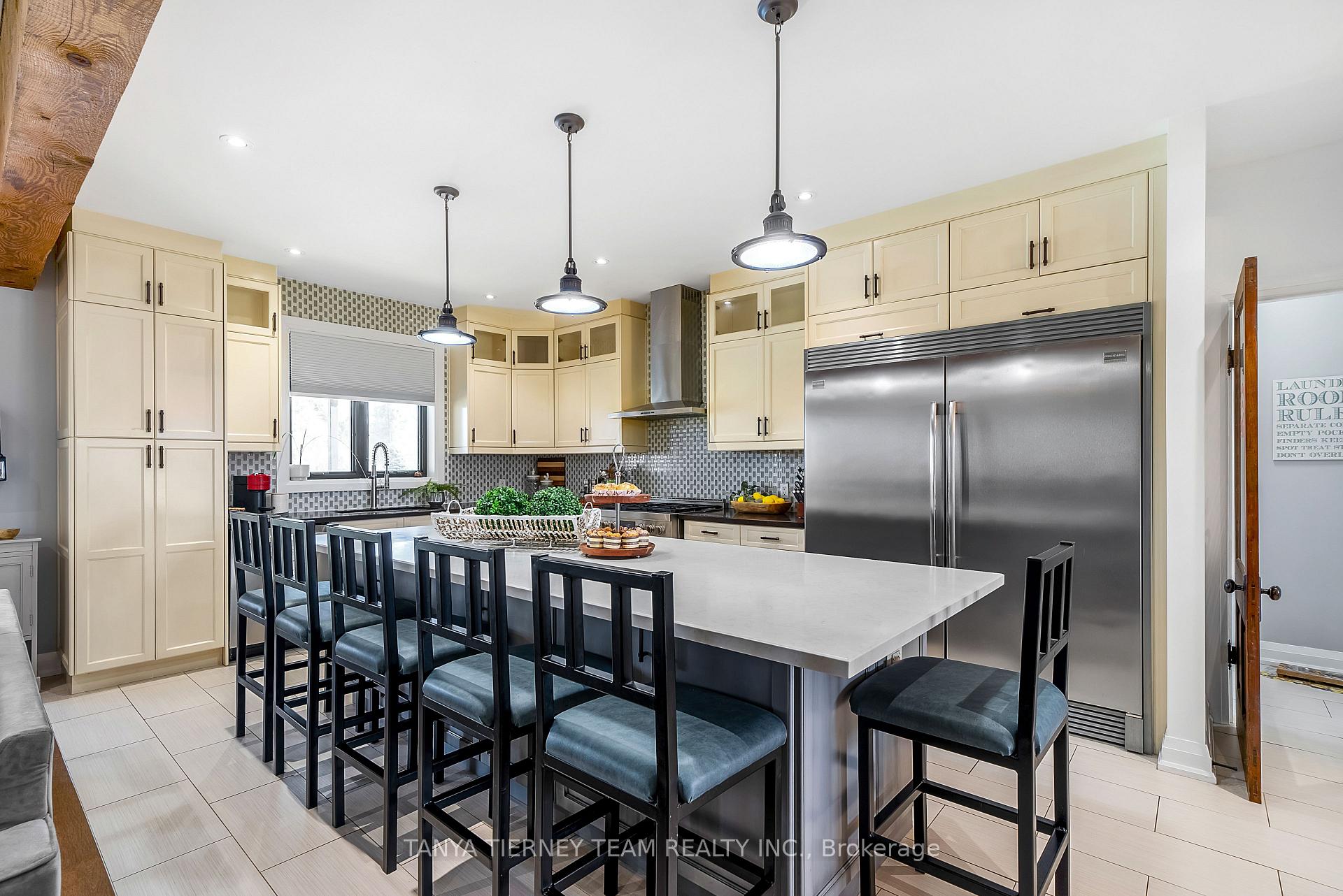 Photo 10 of 219 Summit Drive, Scugog, Rural Scugog — HOMEH