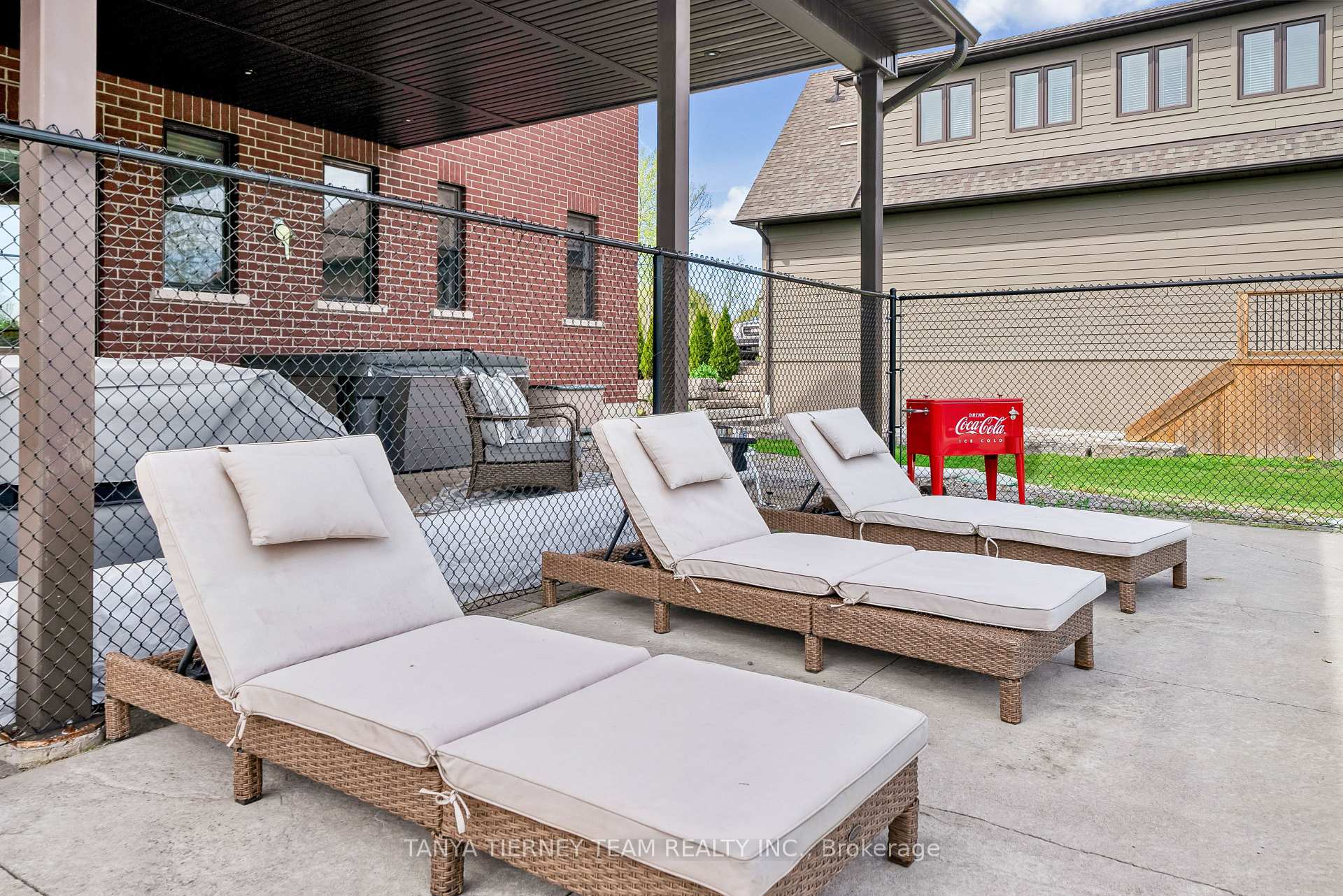 Photo 34 of 219 Summit Drive, Scugog, Rural Scugog — HOMEH