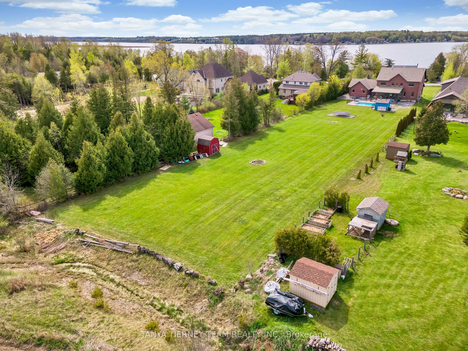 Photo 39 of 219 Summit Drive, Scugog, Rural Scugog — HOMEH