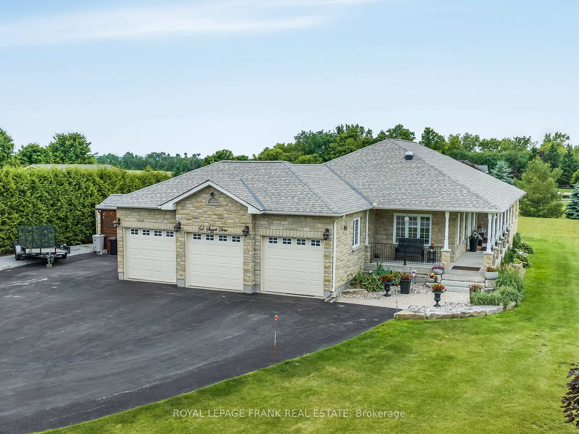 Photo 1 of 64 Suggitt Drive, Scugog, Rural Scugog — HOMEH