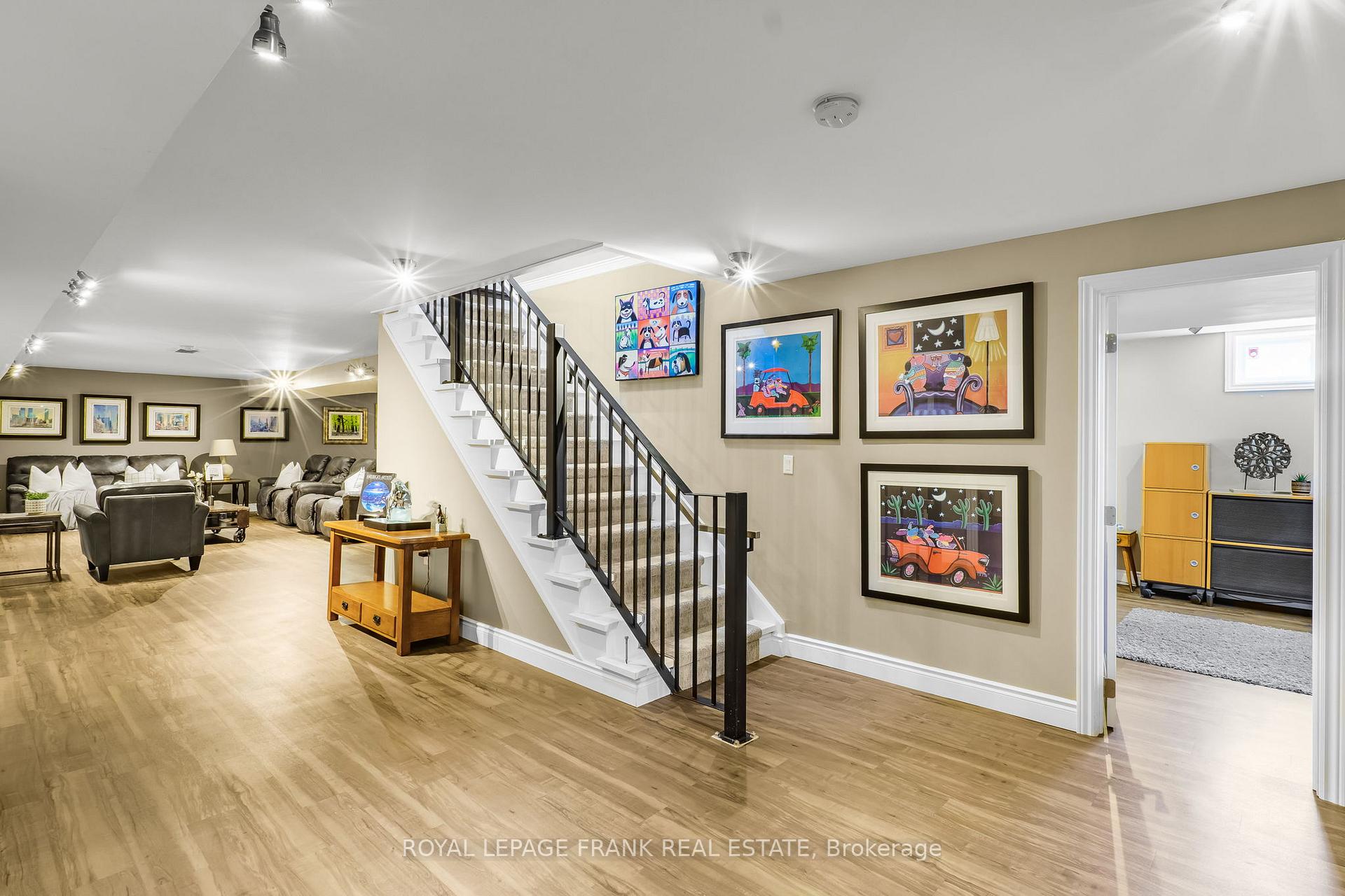 Photo 26 of 64 Suggitt Drive, Scugog, Rural Scugog — HOMEH