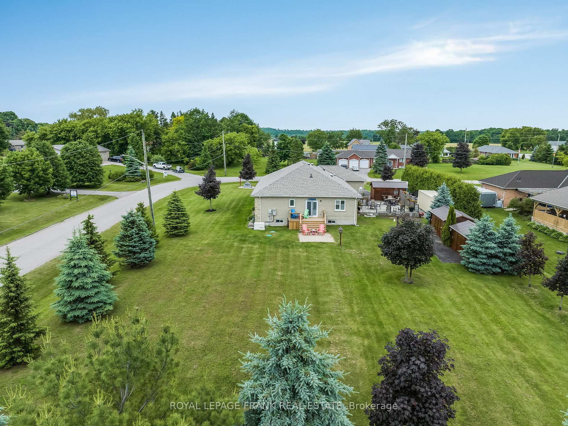 Photo 38 of 64 Suggitt Drive, Scugog, Rural Scugog — HOMEH