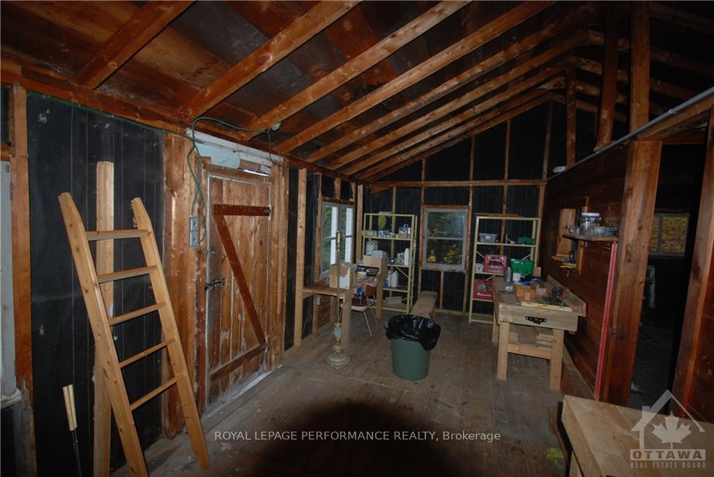 Photo 13 of 16 B6A Road, Rideau Lakes, Rideau Lakes (South Elmsley) Twp — HOMEH